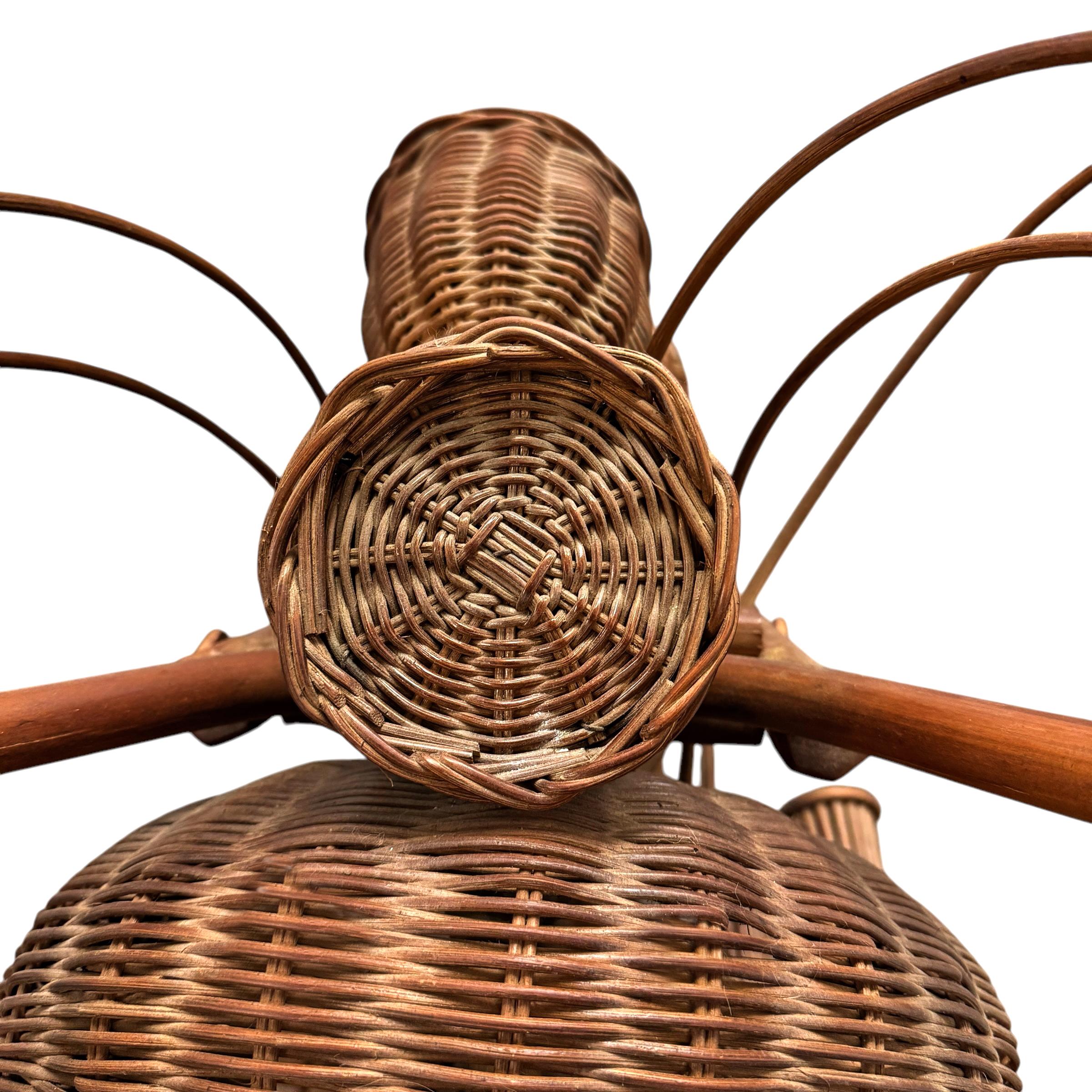Moto de mimbre tejido de Tom Dixon Mimbre en venta