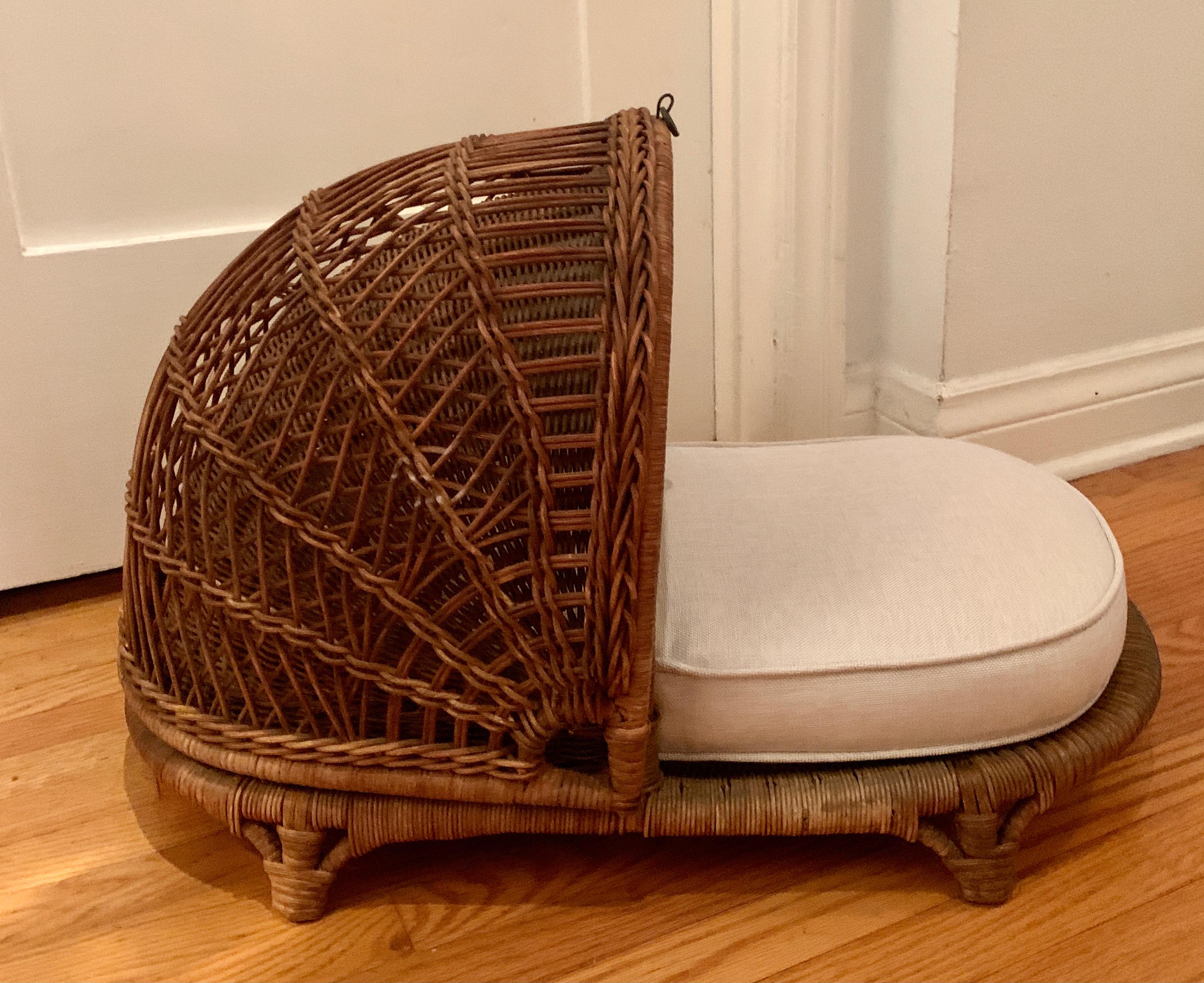 French Woven Wicker Rattan Dog Bed with Closing Top and Linen Cushion