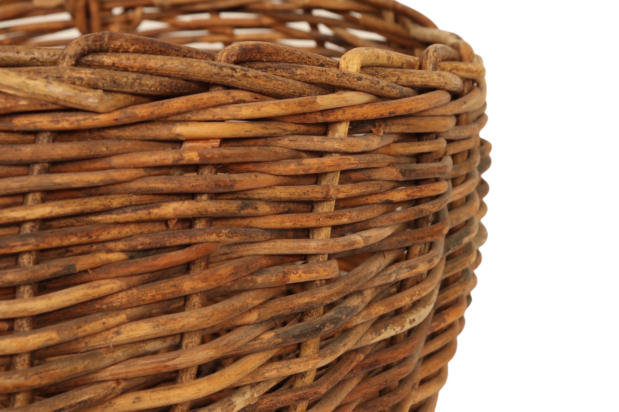 20th Century Woven Wicker Shopping Basket For Sale