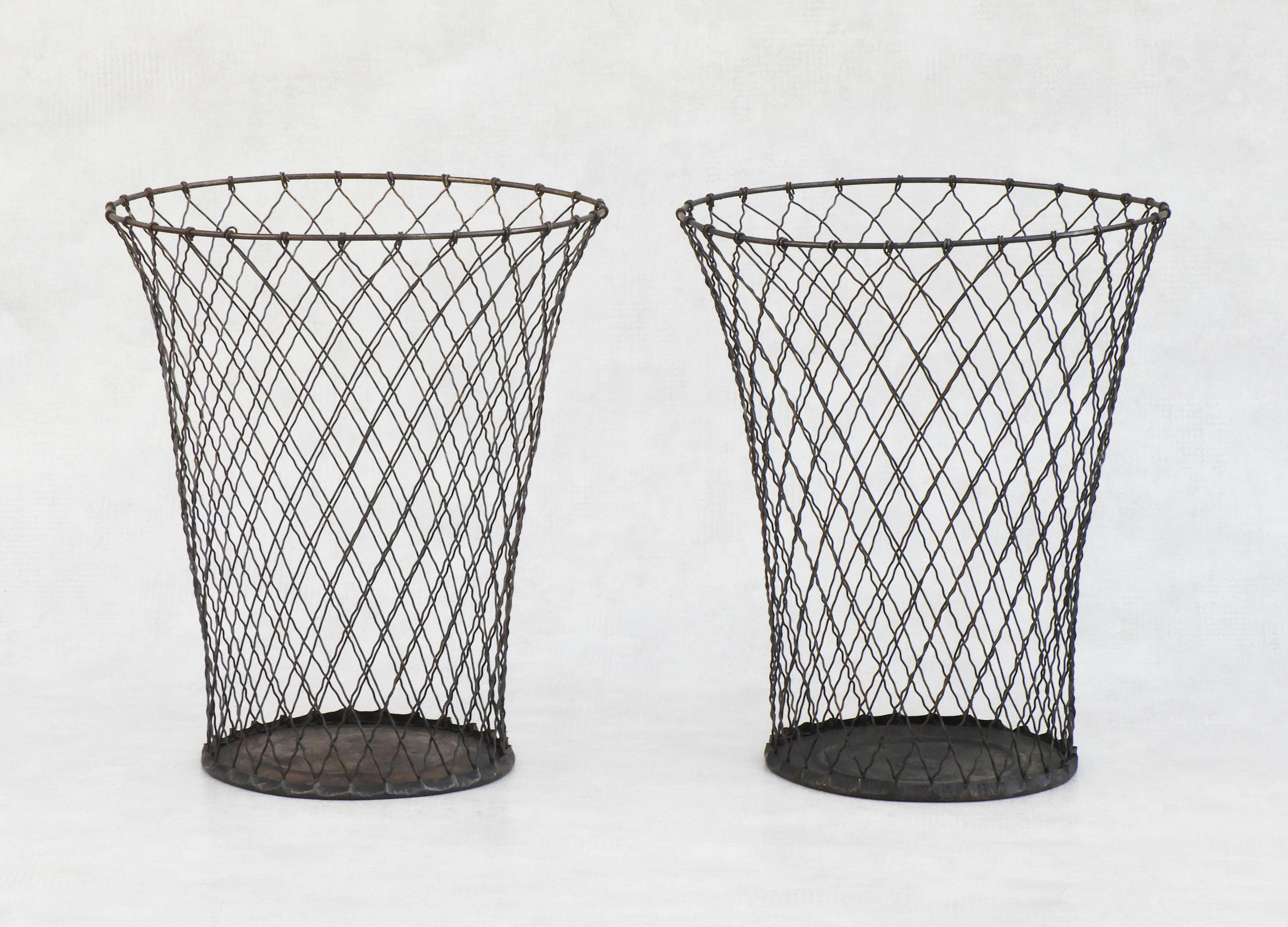 Woven wire waste paper basket c1950
Crimped and woven in a classic cross-hatched pattern. Good shape and nice patina.
Unknown manufacturer from mid-century France,
In good original condition, with minor wear consistent with age and