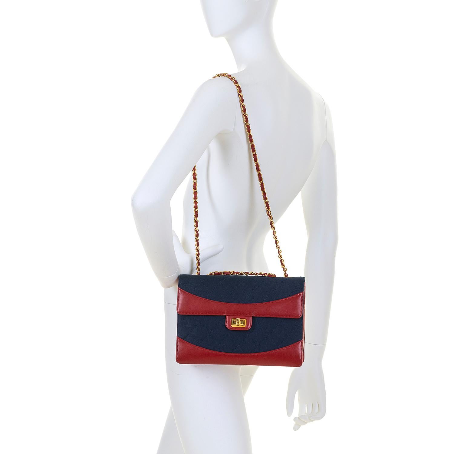 WOW Chanel Vintage Navy Quilted Jersey/Red lambskin 23cm bag by Karl Lagerfeld For Sale 1
