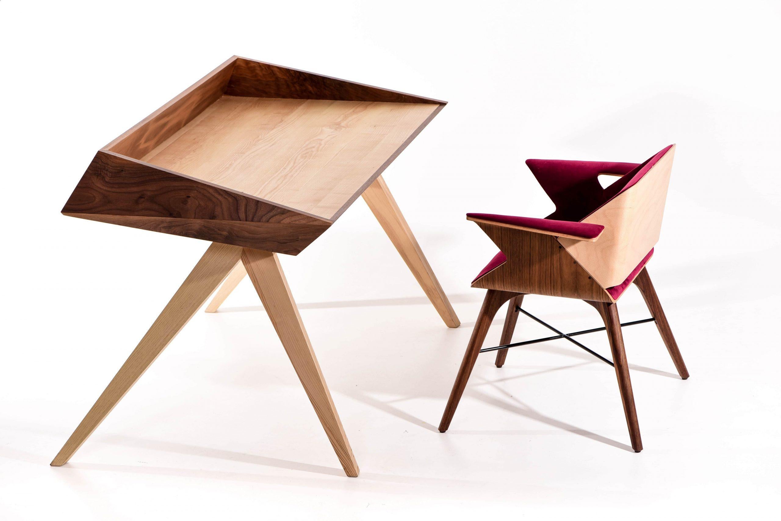 Organic Modern Wow Desk by Alexandre Caldas