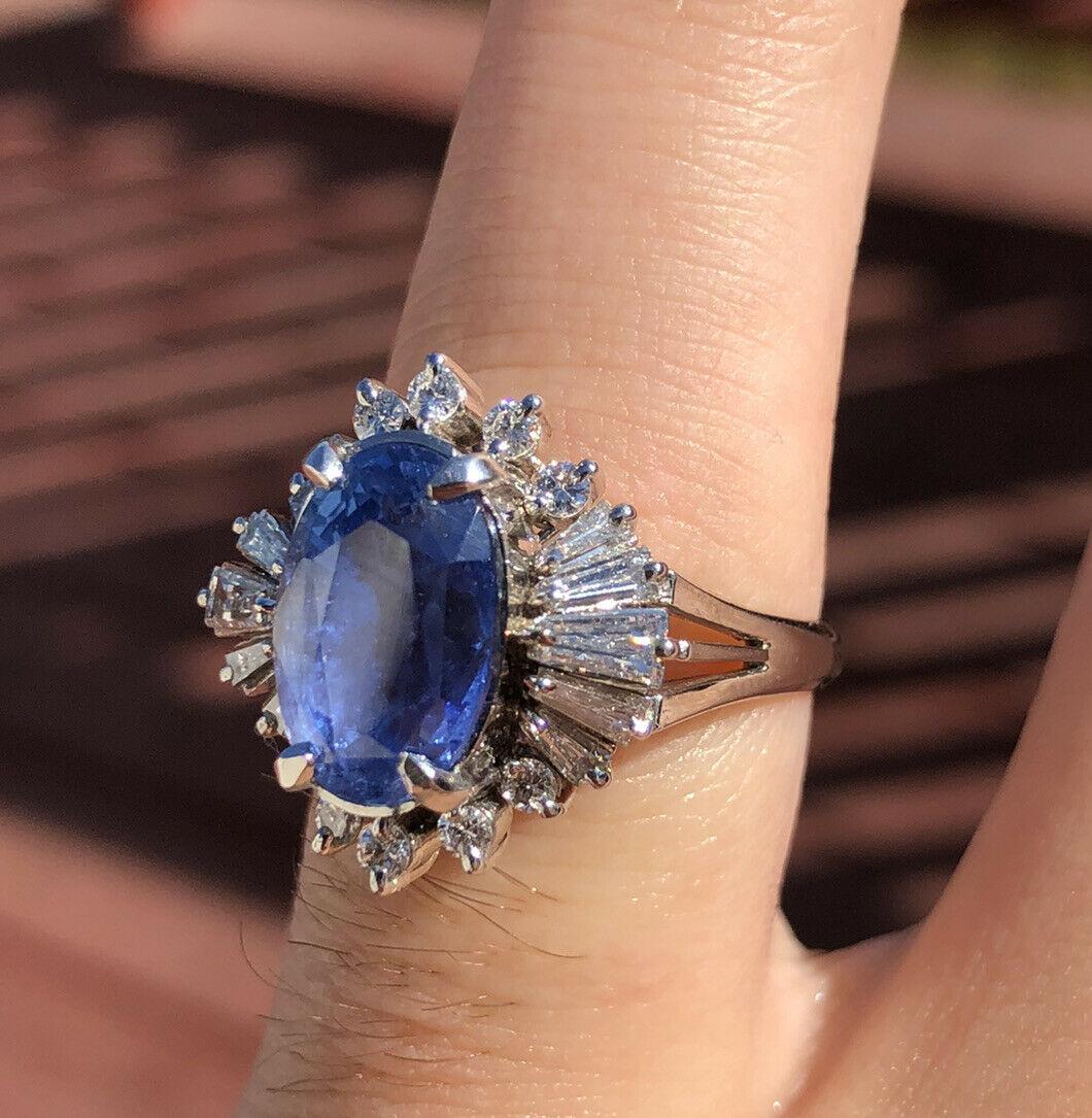  GIA Burma No Heat Platinum Natural Sapphire and Diamond Ring 5.17 Carat 8.1g In Good Condition In Beverly Hills, CA