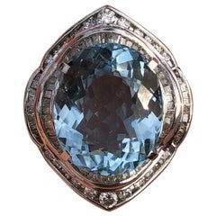 Wow Platinum Natural Aqua Aquamarine and Diamond Pendant 11.94 Carat 10g