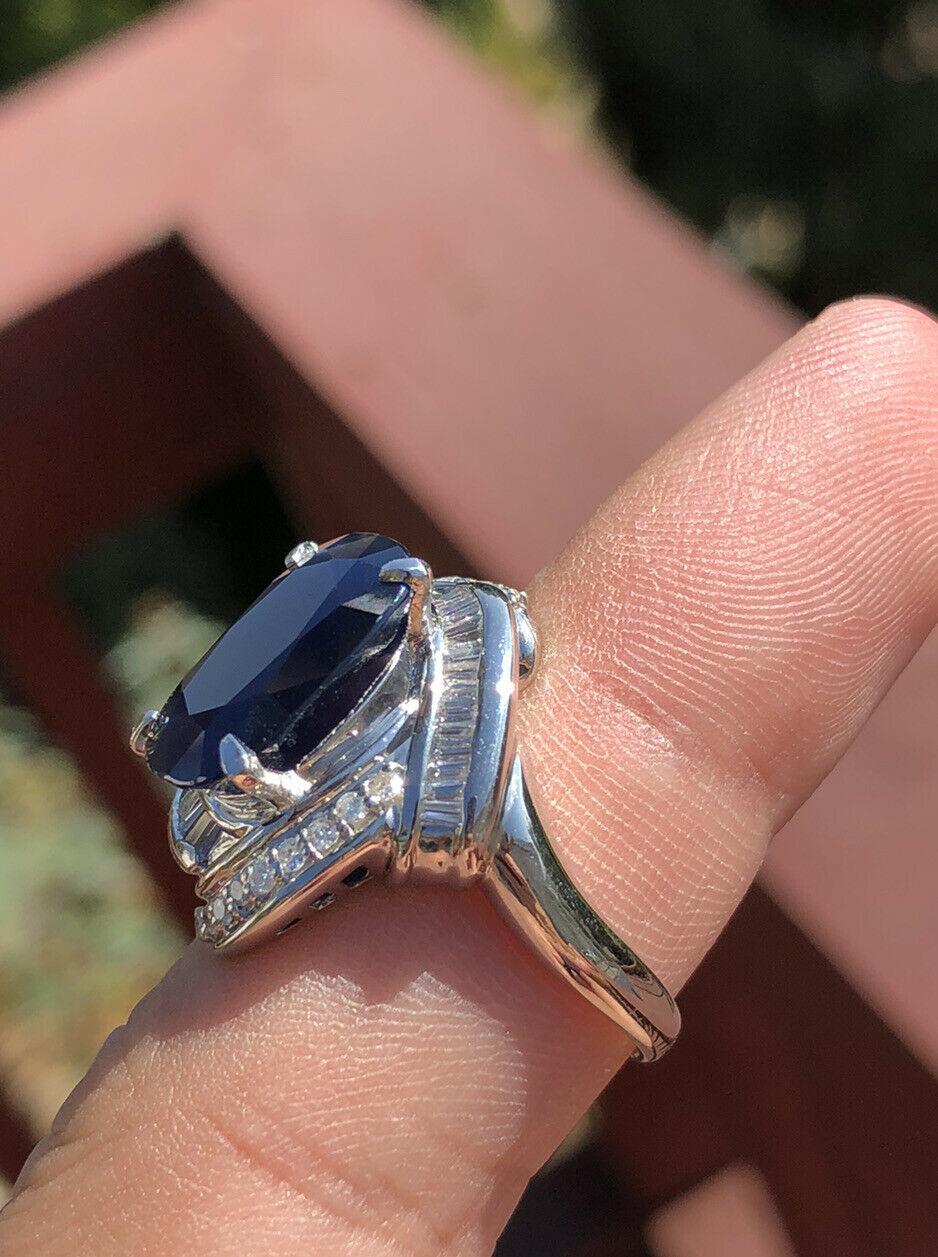 Platinum Natural Sapphire and Diamond Ring 10.47 Carat 15.7g For Sale 3