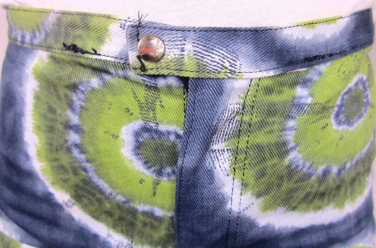 Wrangler 1960  Jeans tinti con la cravatta, nuovi, mai indossati, stock morto In condizioni Nuovo in vendita a Wallkill, NY