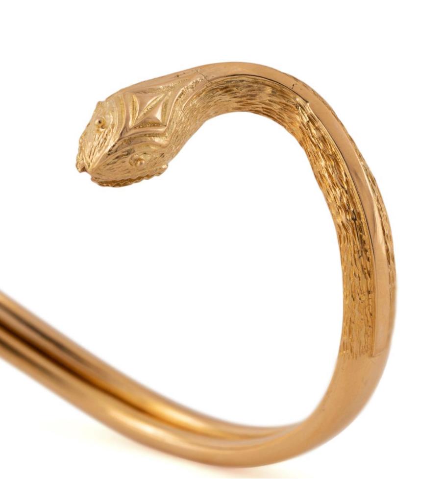 Wickelarmreif aus 18 Karat Gold mit Schlangenarmreif mit Emaille-grünem Apfel von Lalounis für Damen oder Herren