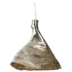 Lampe à suspension en hêtre enveloppante de Johannes Hemann
