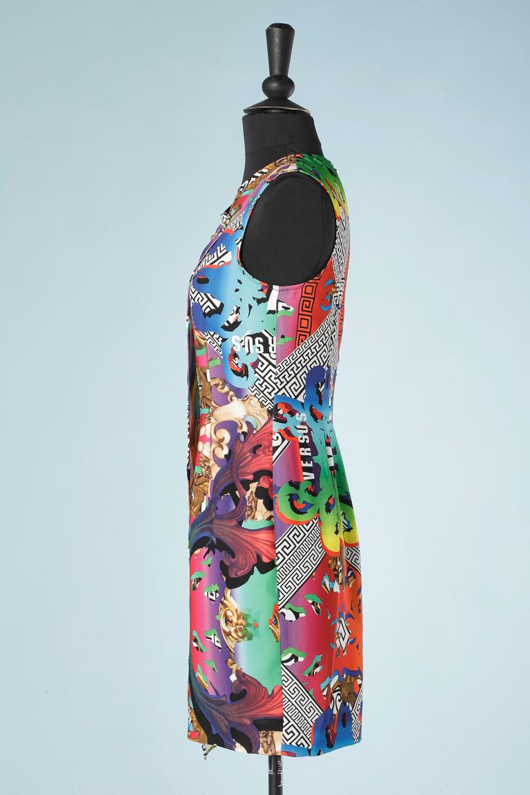Robe de cocktail enveloppante avec embellissement d'épingles de sécurité de marque Versus Versace Excellent état - En vente à Saint-Ouen-Sur-Seine, FR