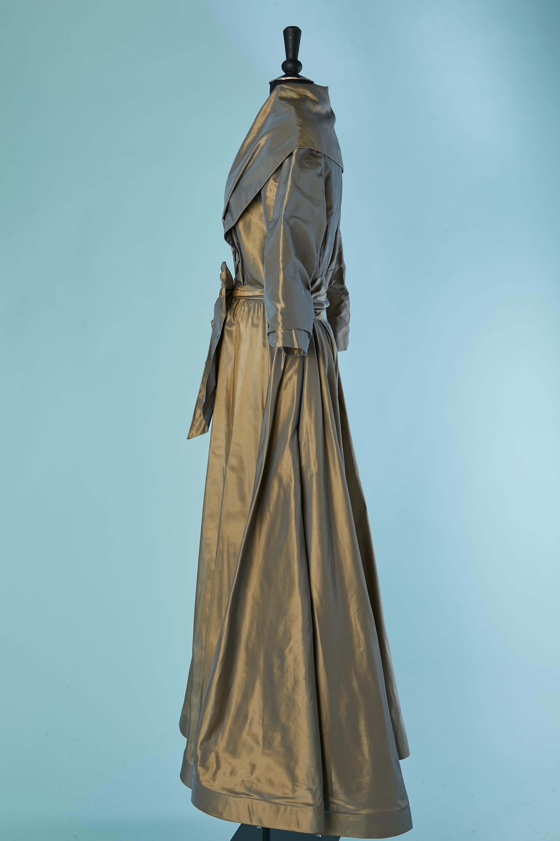 Vestido de noche de tafetán con cinturón CATHERINE REGEHR para Saks Fifth Av en venta 1