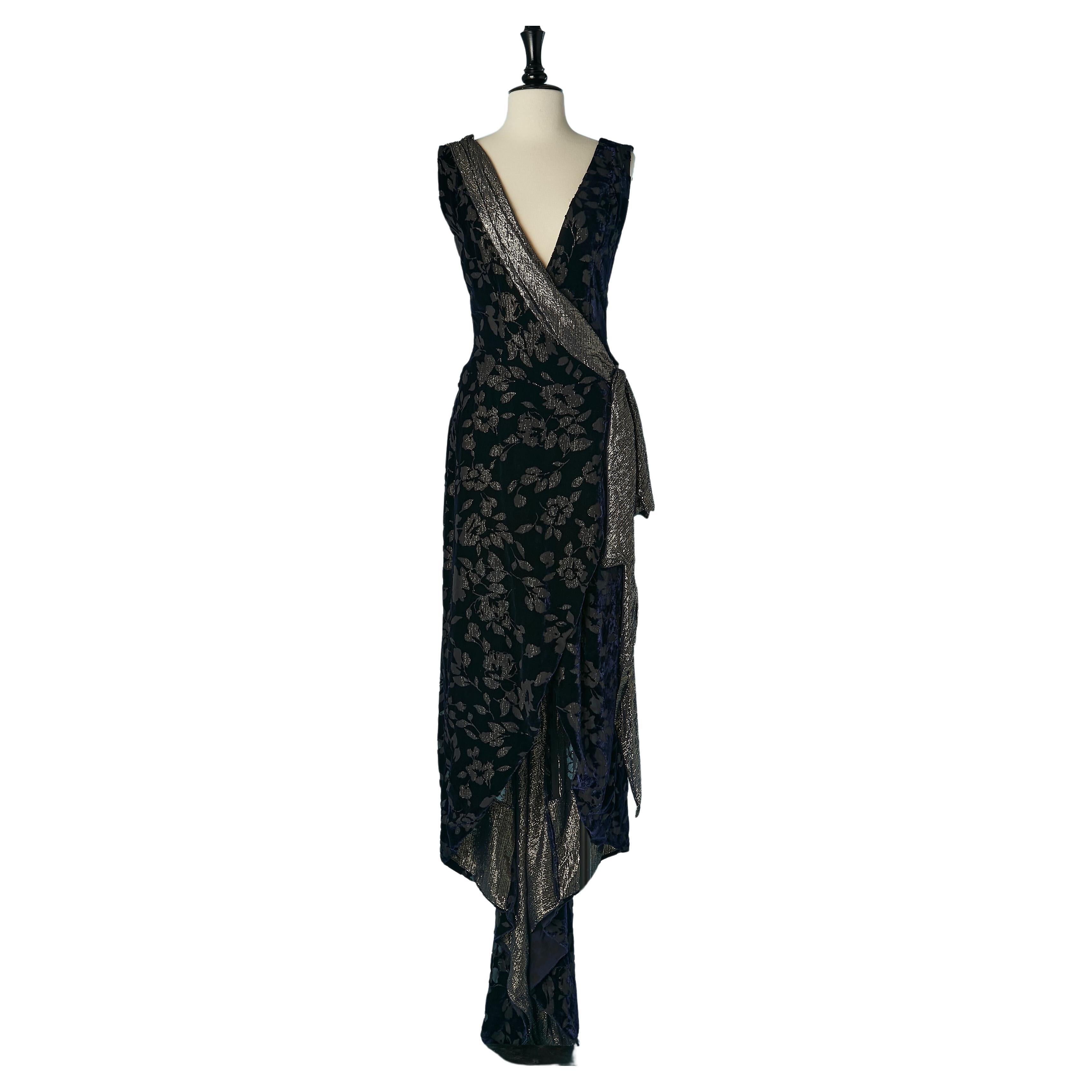 Wrap evening dress with drag in dévoré velvet, lamé and rhinestone brooch For Sale