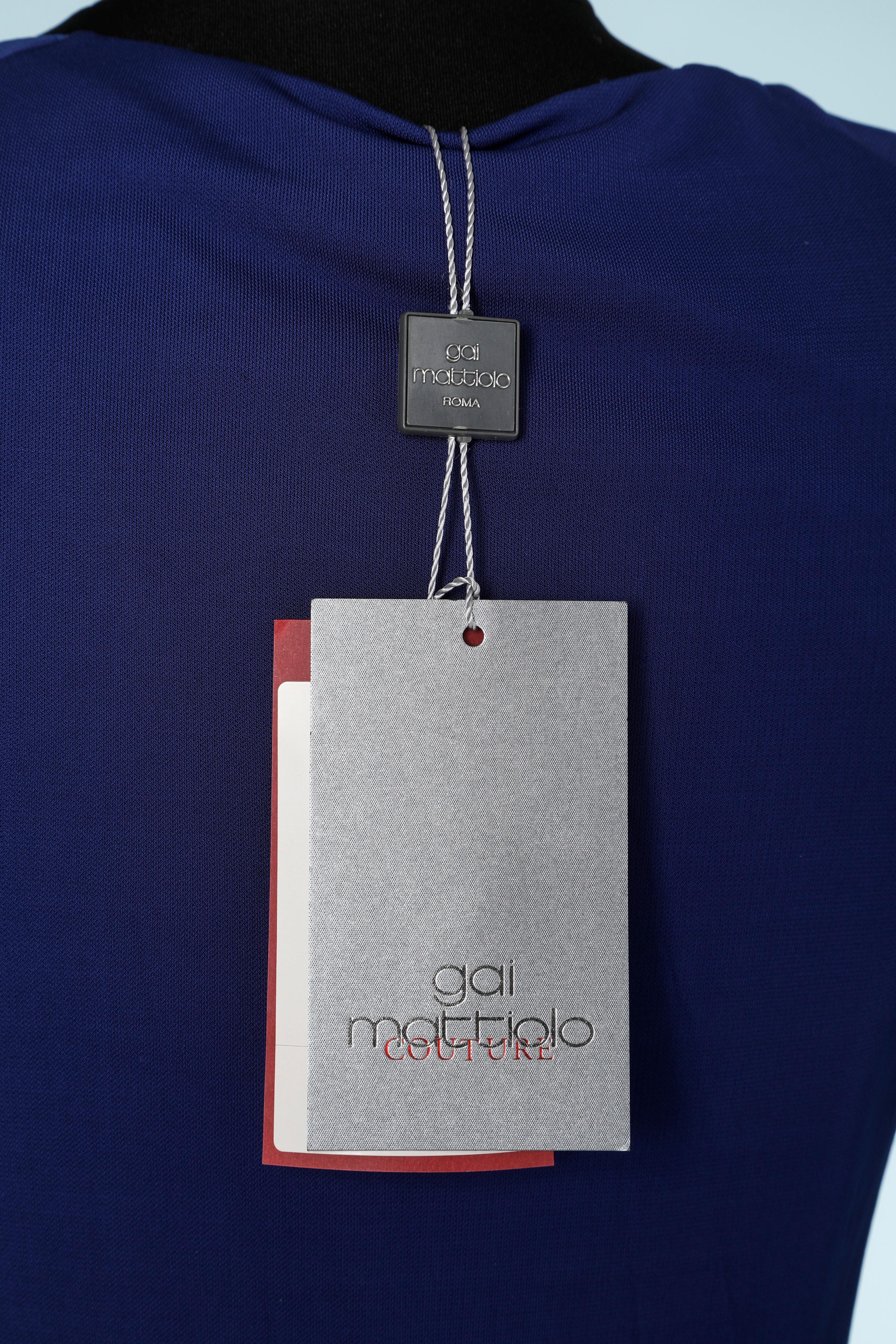 Gai Mattiolo - Robe de cocktail en jersey enveloppante avec ornements en strass, état neuf  en vente 1