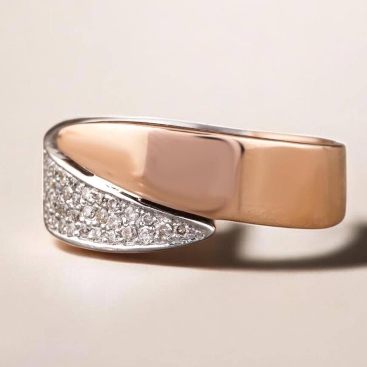 Taglio rotondo Anello da polso con diamante naturale avvolgente e doppio tono in oro massiccio 14K (certificato) in vendita