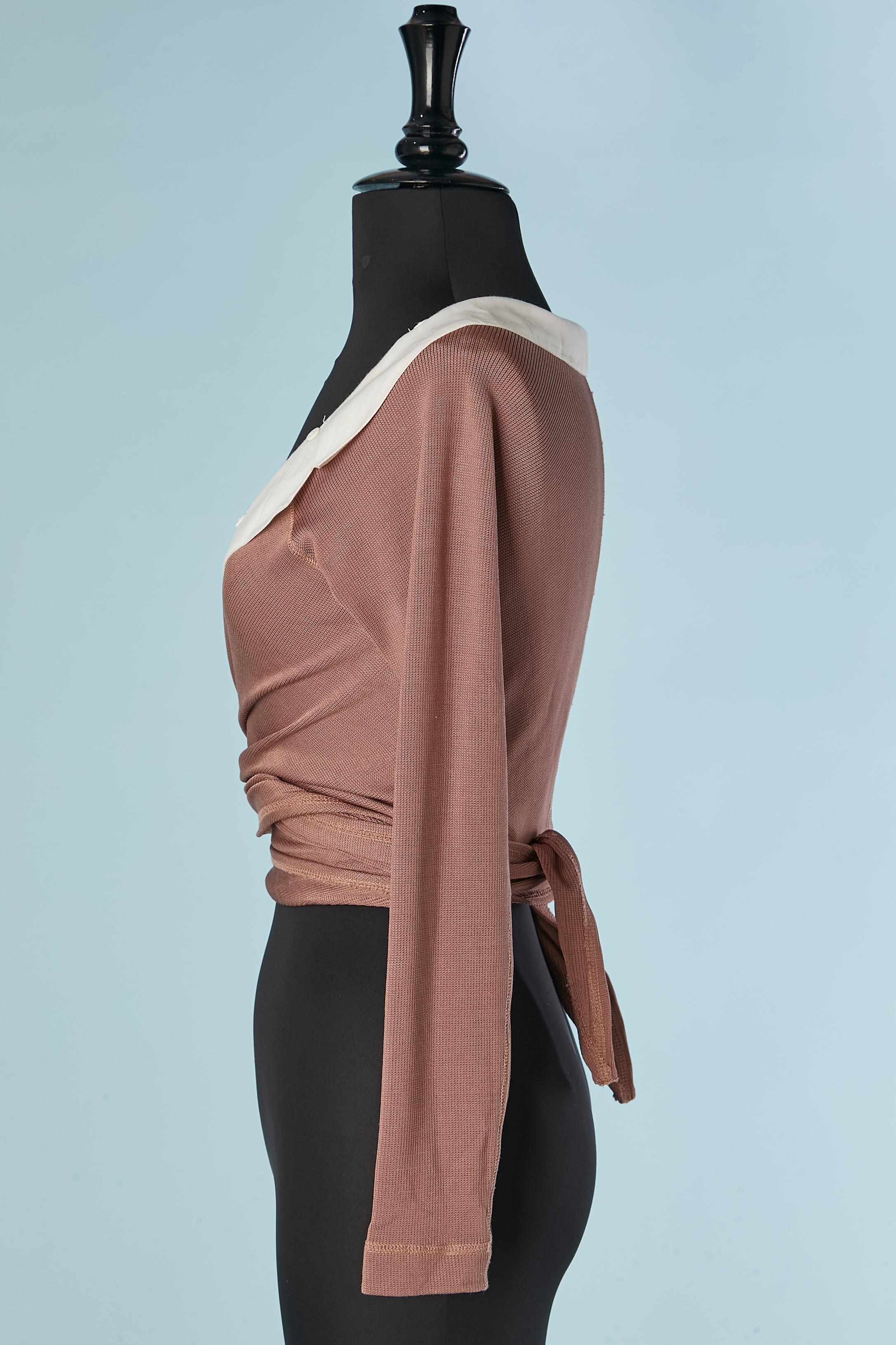 Top envolvente de rayón rosa pálido con cuello blanco desmontable CHANTAL THOMASS Negro en venta