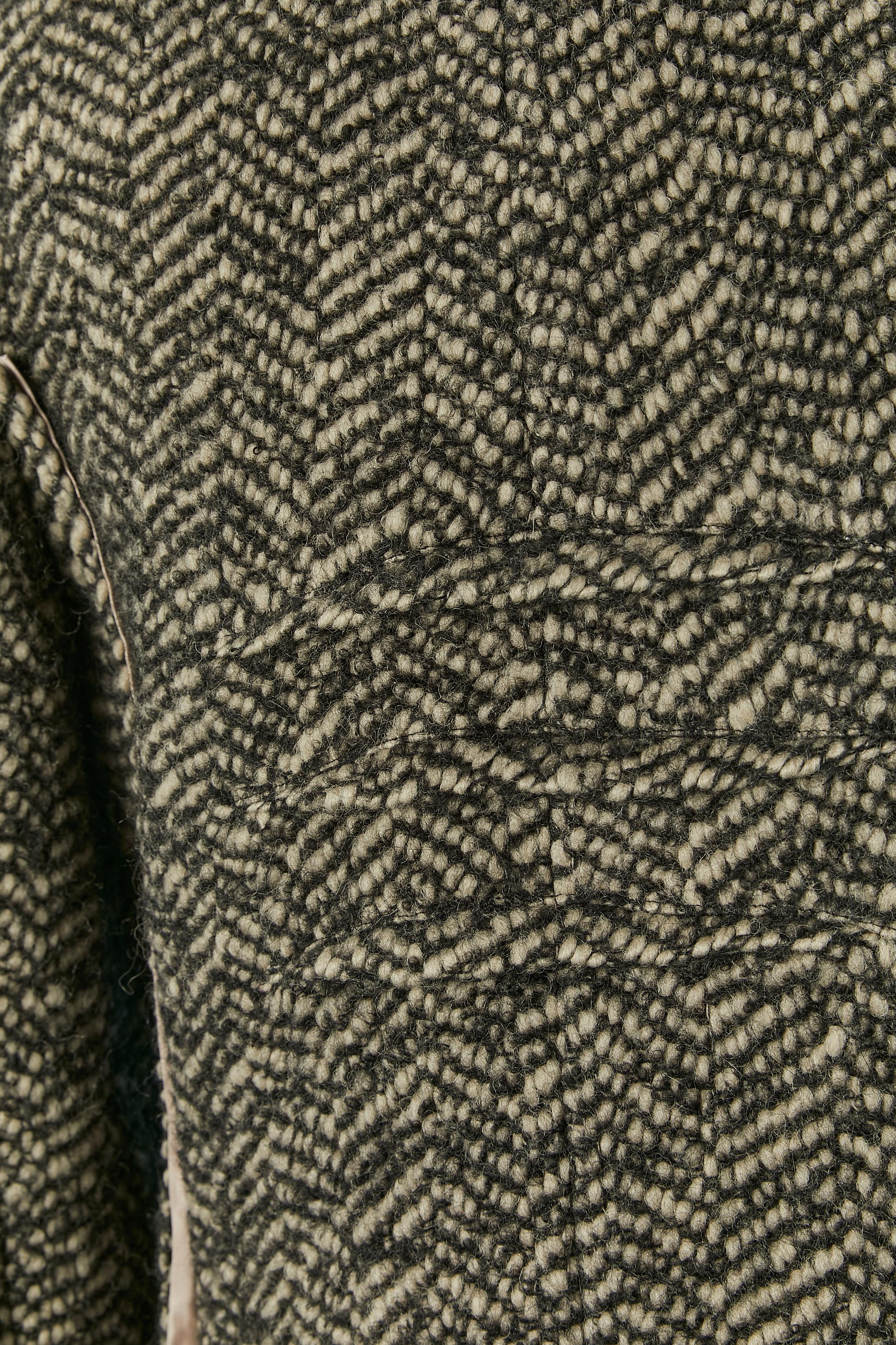 Manteau enveloppant en laine à chevrons avec bordures à franges, poches et découpes Sonia Rykiel en vente 2
