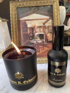 Bougie WRE Signature, parfum Indochine, verre noir mat