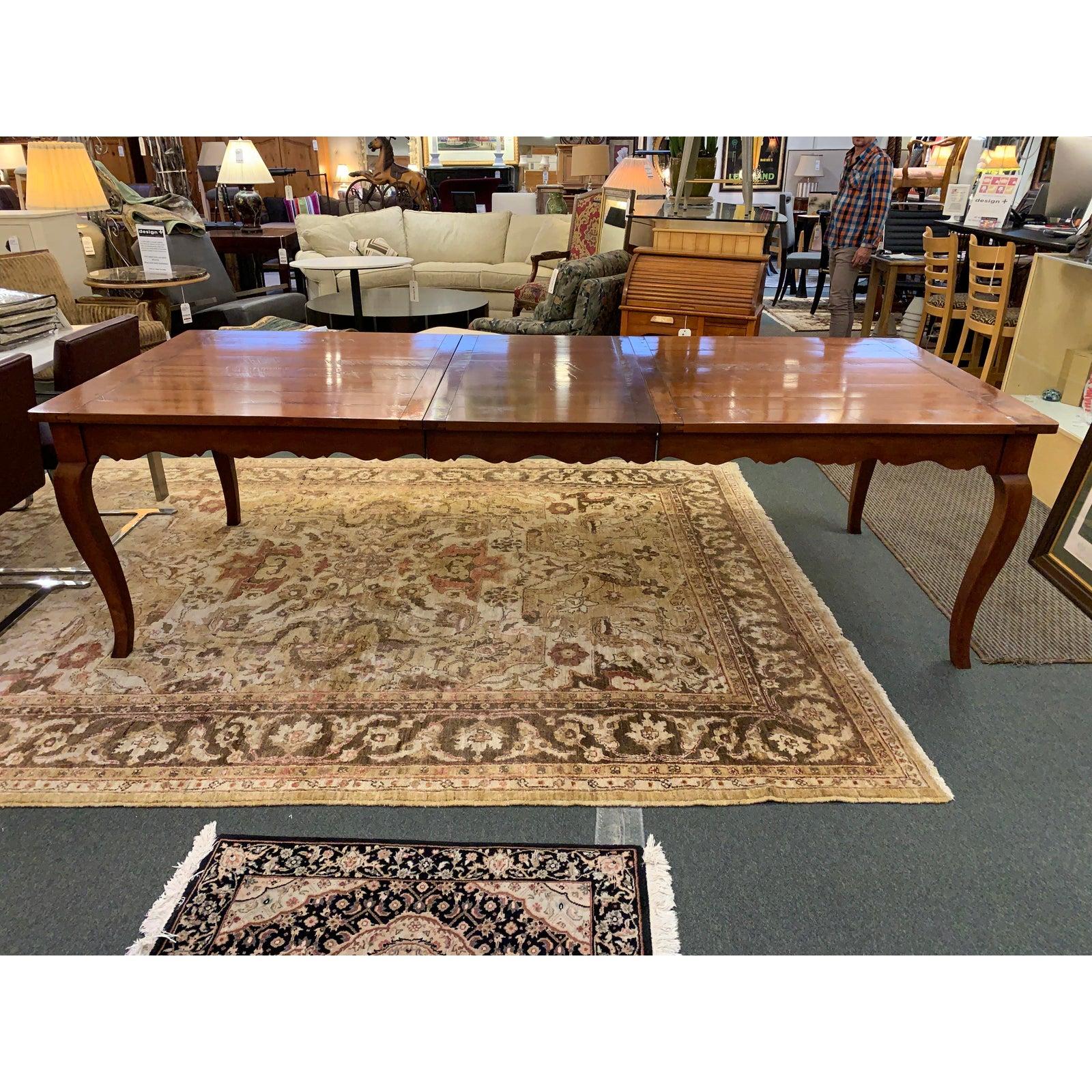 Wright Furniture Company Extension Table and Chippendale Style Chair Dining Set In Good Condition For Sale In San Francisco, CA