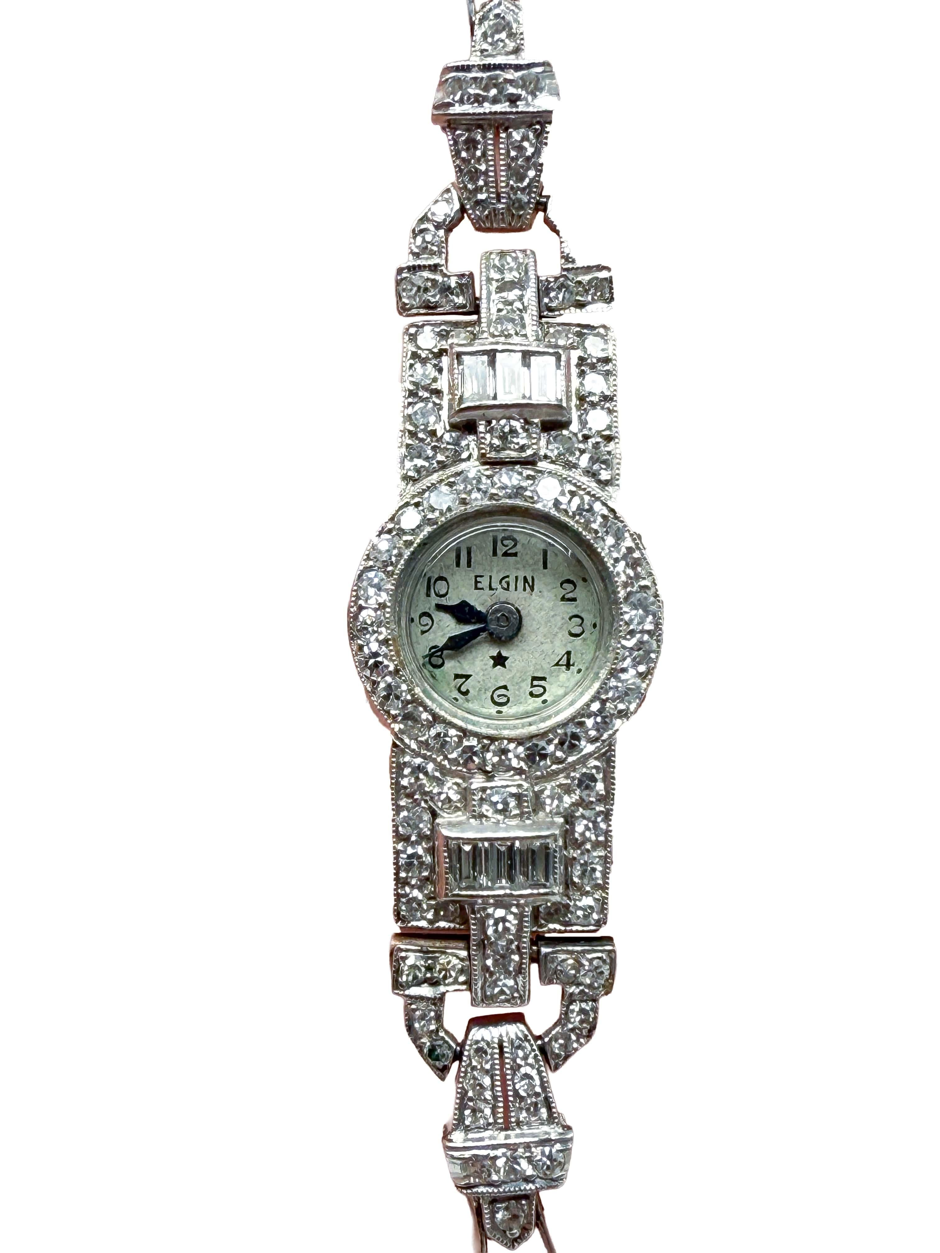 Taille brillant Wristwatch, platinum and white gold, with diamonds, Art Deco en vente