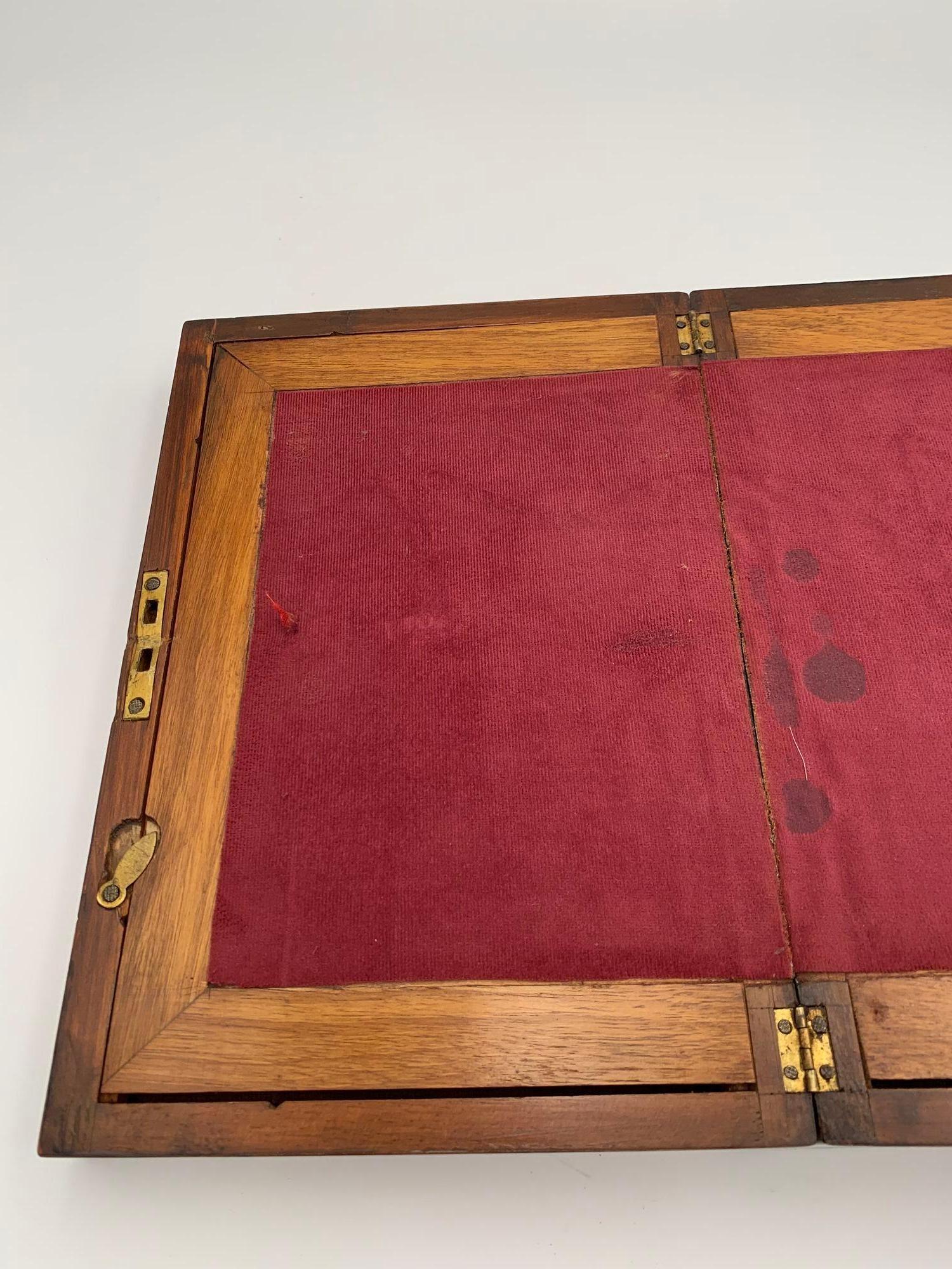 Writing Casket Box, Walnut with Inlays, England, Late 19th Century For Sale 8