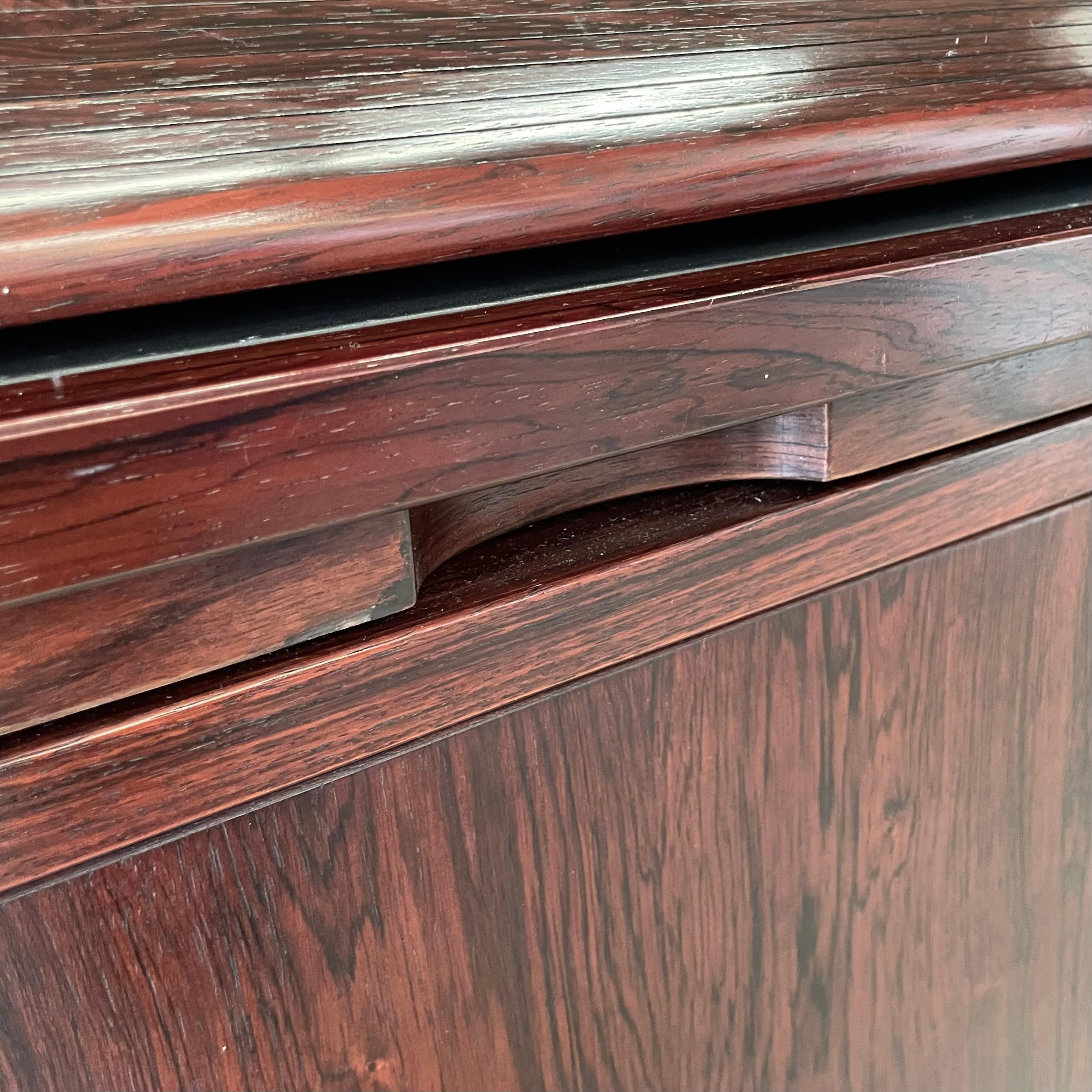 Aluminum Writing Desk by Gianfranco FRATTINI for BERNINI, 1961 For Sale