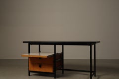 Escritorio diseñado por Jules Wabbes para Mobilier Universel, Bélgica, hacia 1960