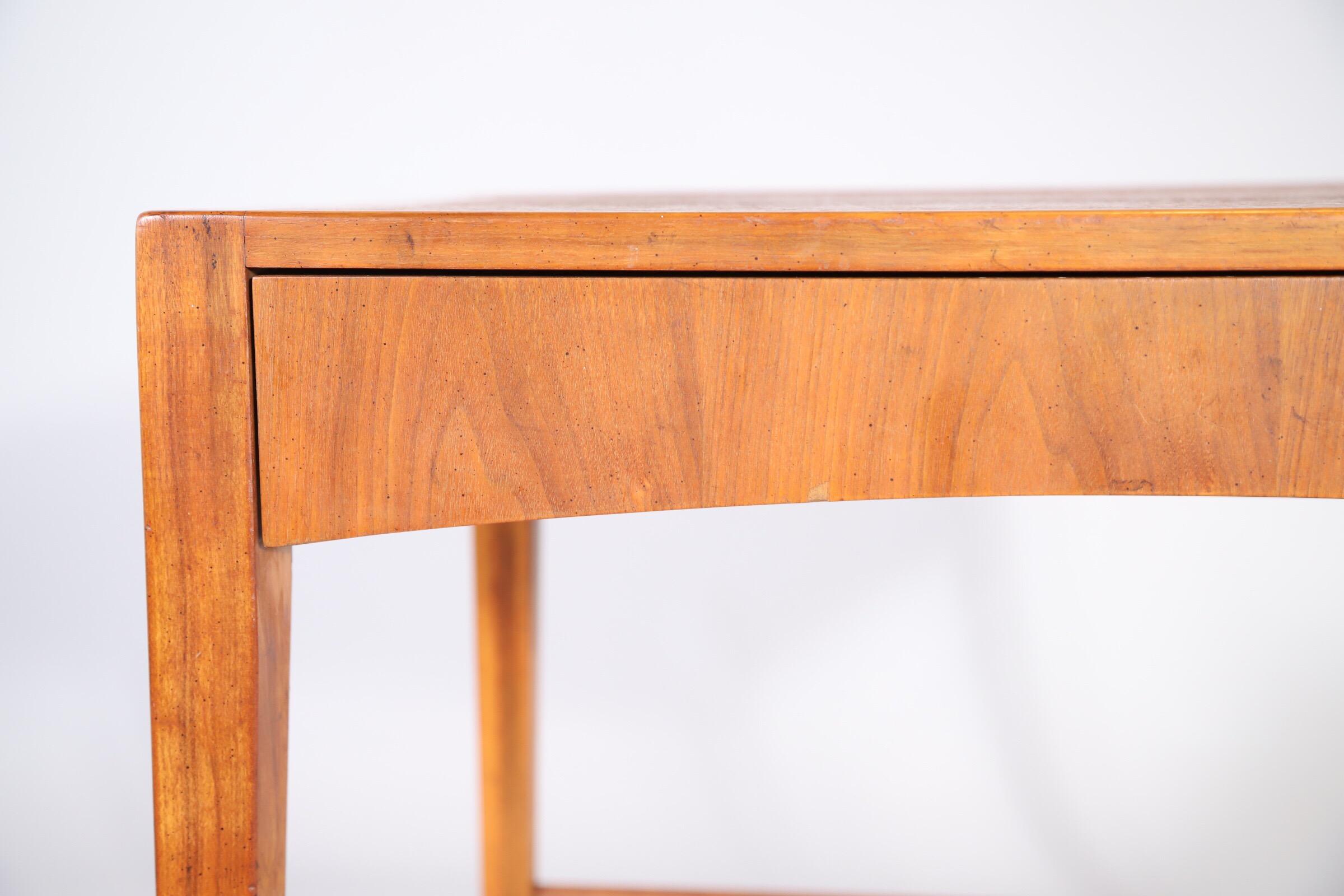 Writing Desk by Milling Road (Holz)