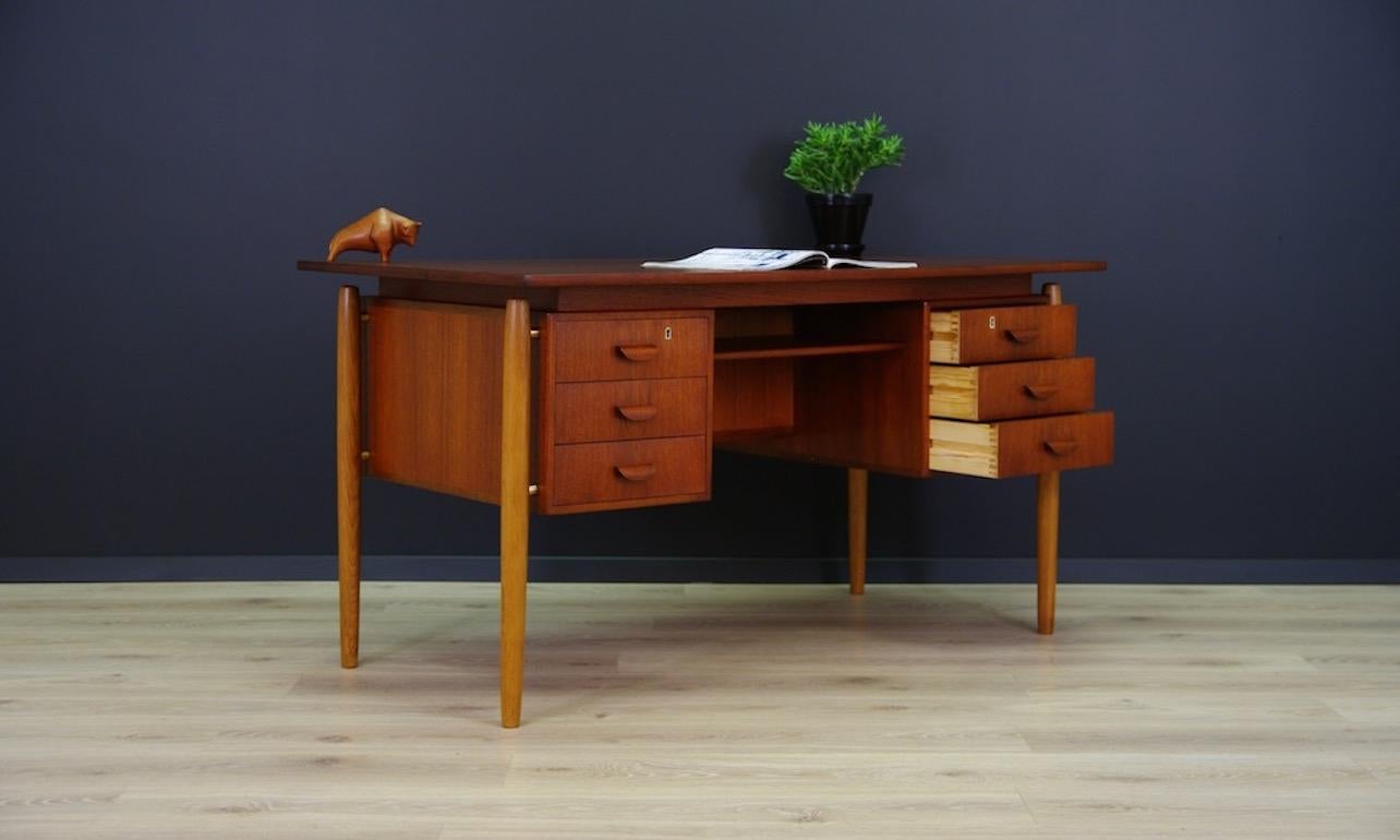 Writing Desk Danish Design Classic Teak Vintage In Good Condition In Szczecin, Zachodniopomorskie