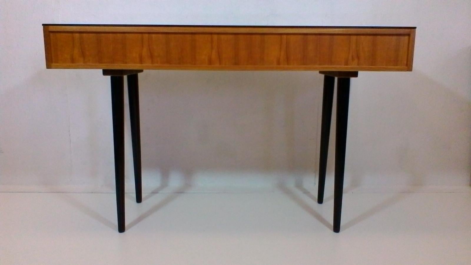 Writing Desk Designed by Architect M. Požár, Retro Style Brusel, 1960s In Good Condition For Sale In Praha, CZ