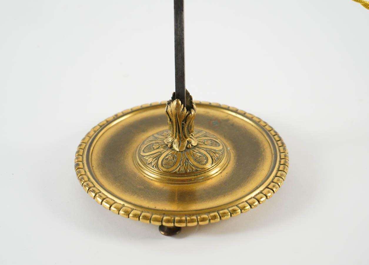 Writing lamp 19th century in bronze with two lights. Napoleon III period.
 