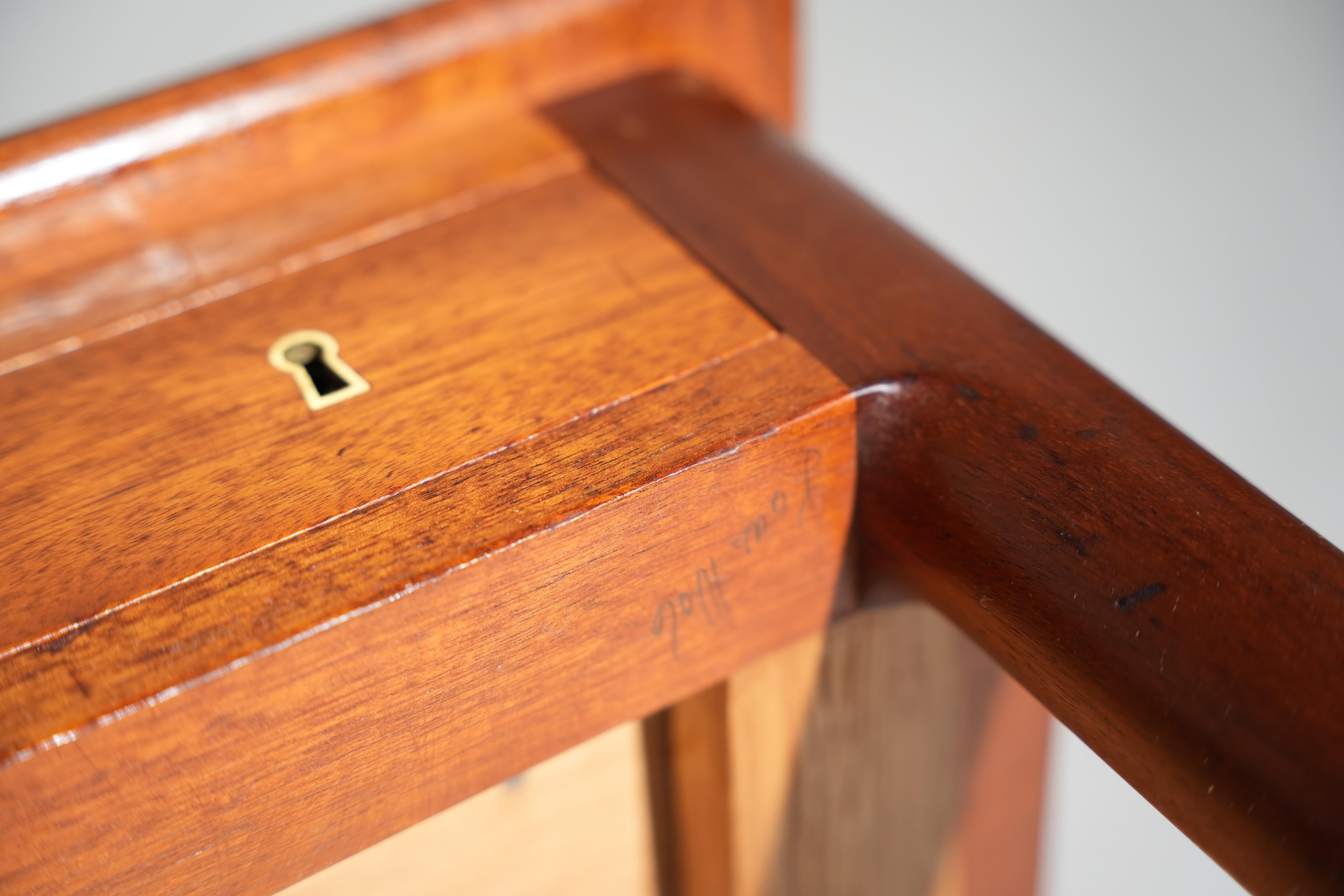 Writing Table Desk in Teak PP 305 by Hans J. Wegner for PP Møbler, Denmark 1960s For Sale 13
