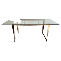 Writing table