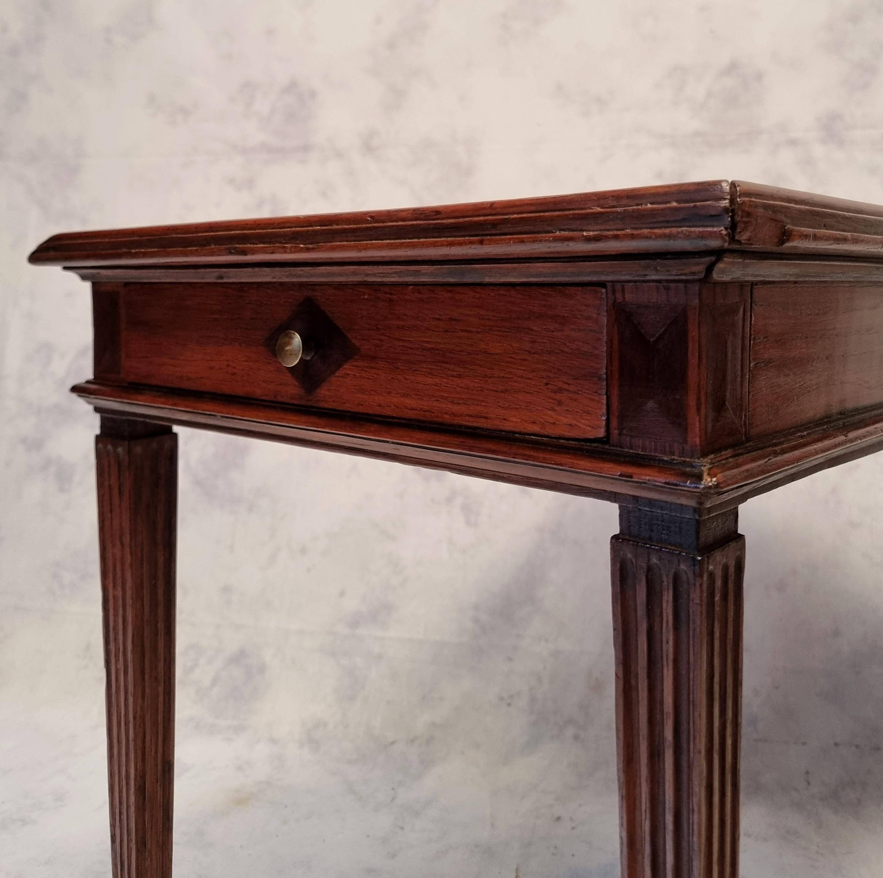 Writing Table Louis XVI Period - Solid Oak - 18th For Sale 1