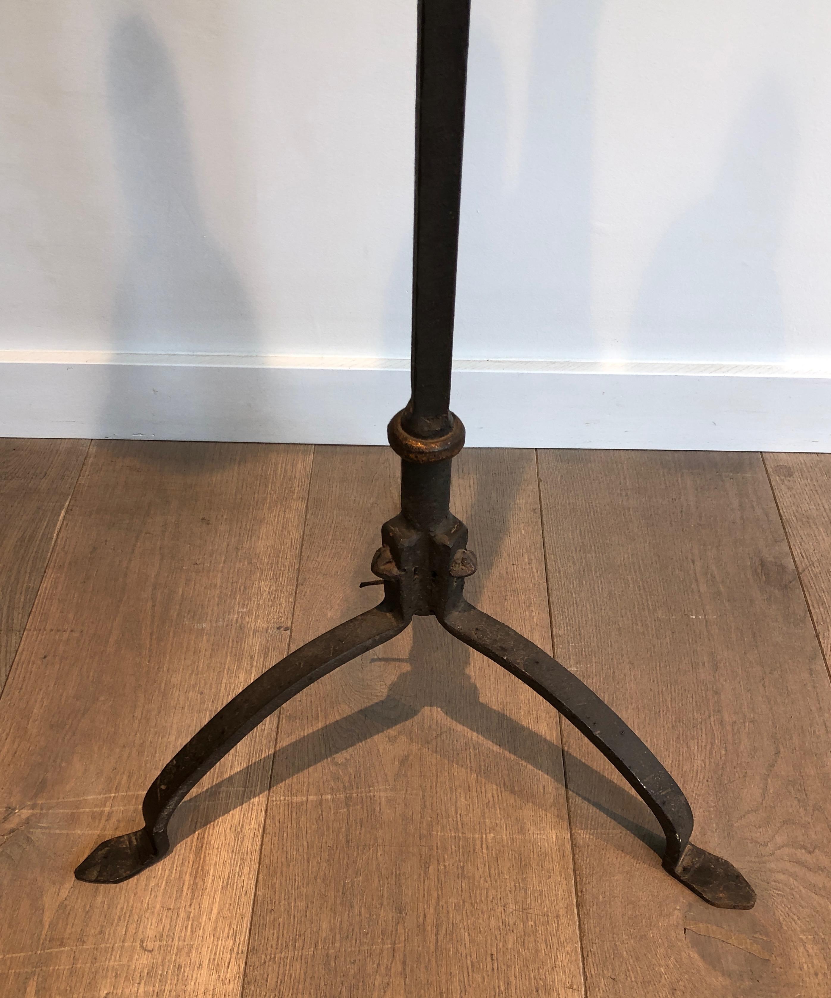 Wrought and Gilt Iron Floor Lamp, French Work, circa 1940 For Sale 10