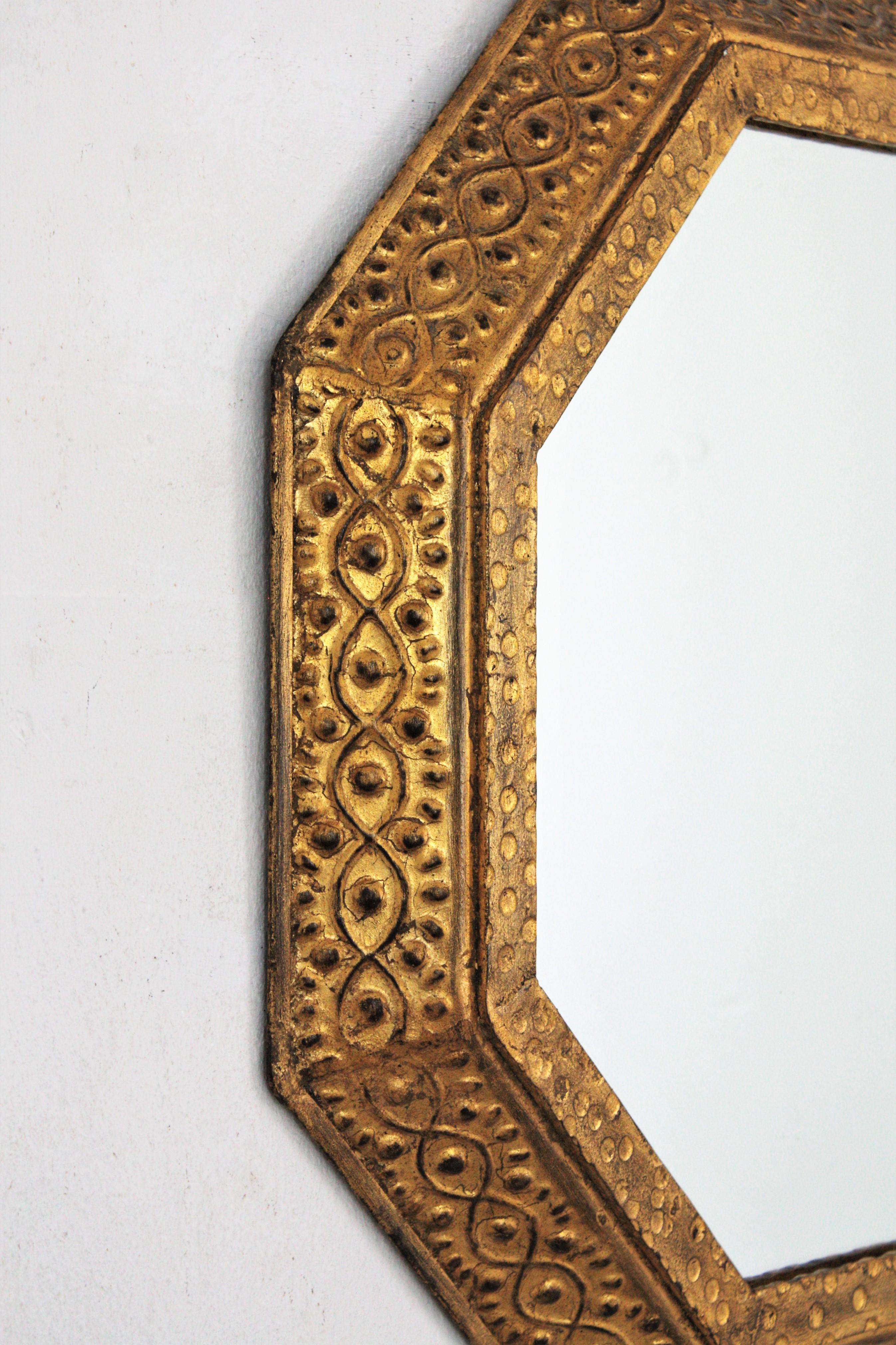 Hammered Spanish Octagonal Mirror in Repousse Gilt Iron by Ferro Art, 1950s For Sale