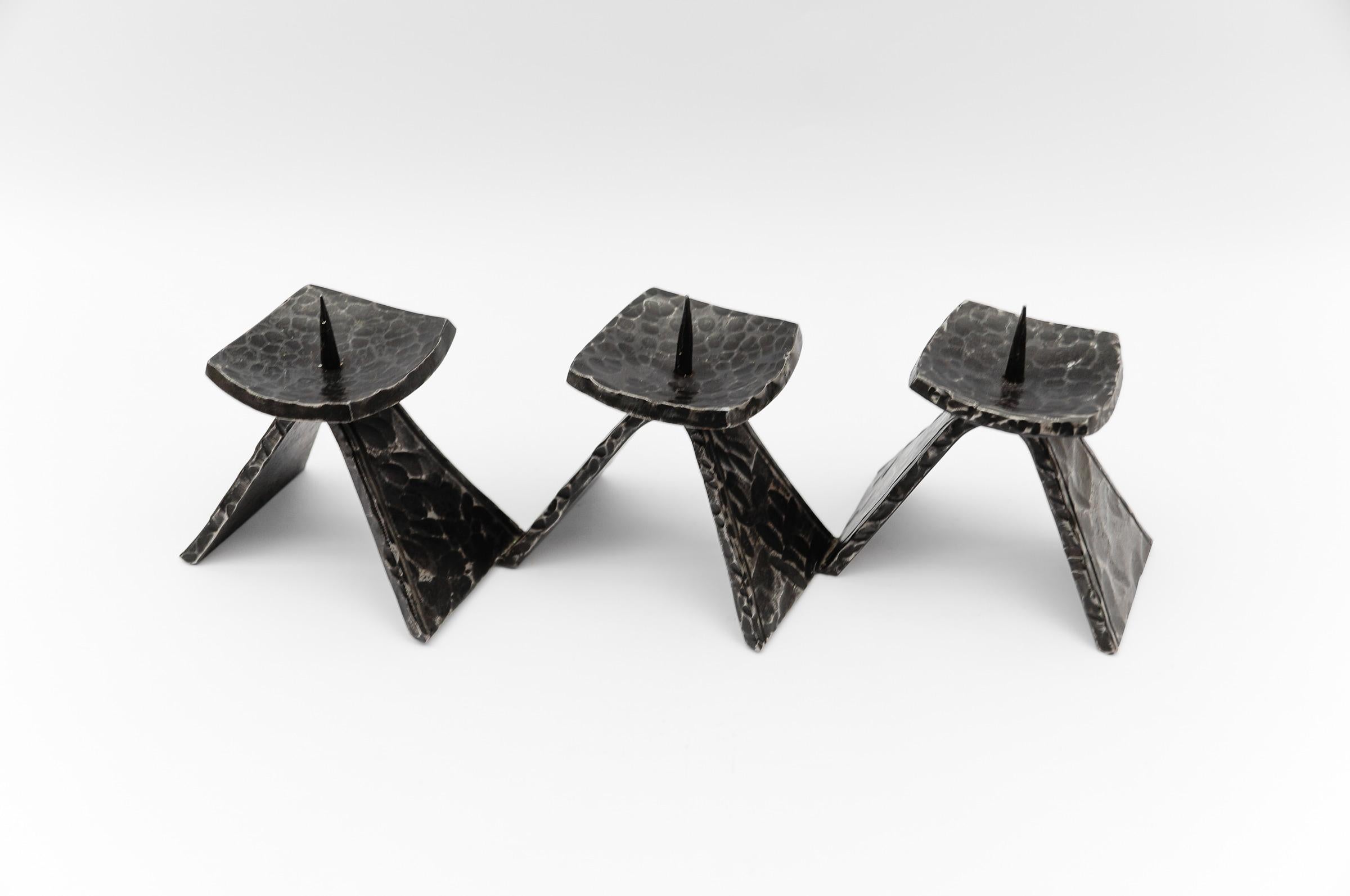 Wrought Handmade Artist Brutalist Candleholder, 1960s Austria In Good Condition For Sale In Nürnberg, Bayern