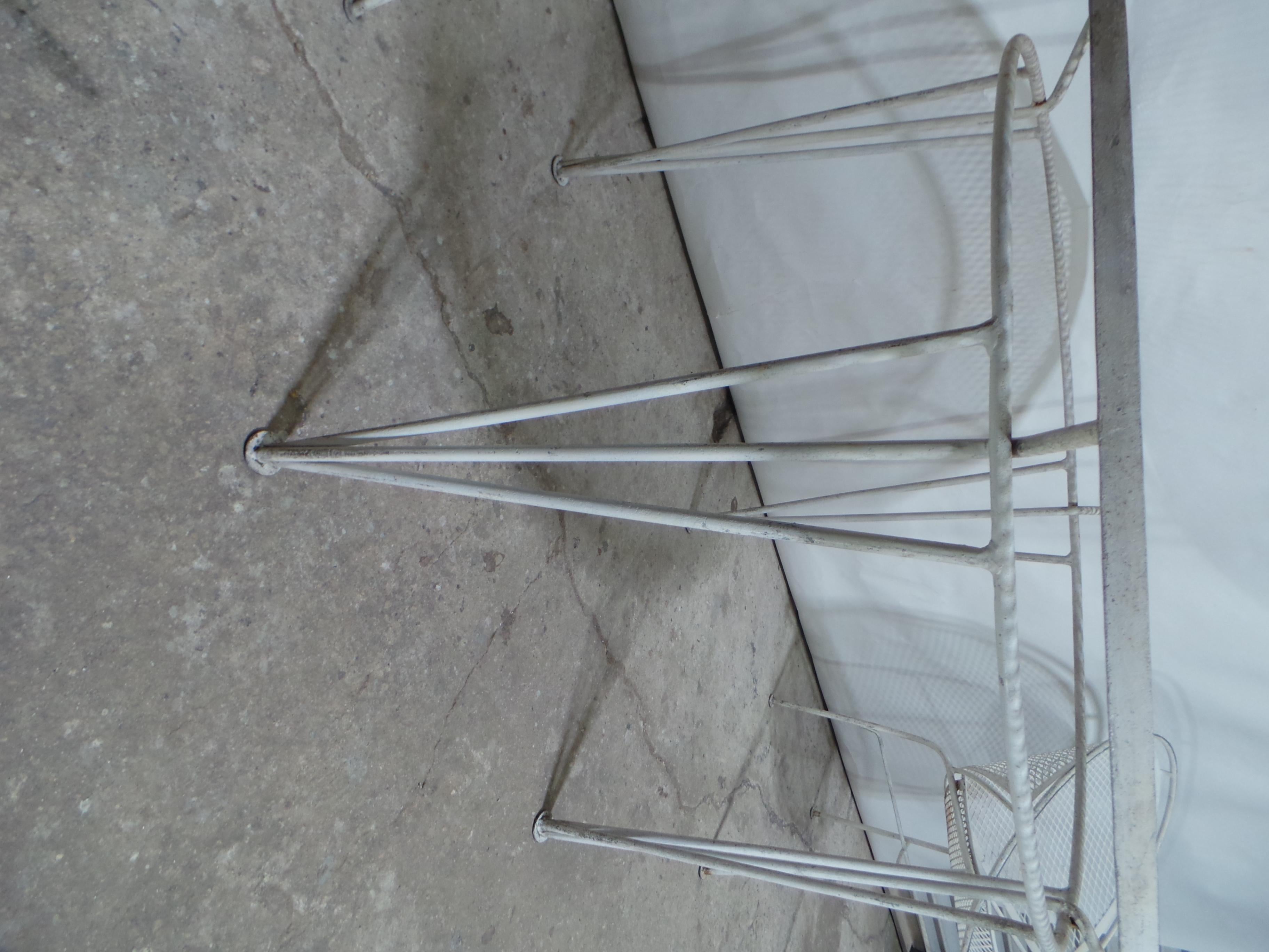 Wrought Iron 5 Piece Mid Century Garden Table + Chairs For Sale 4