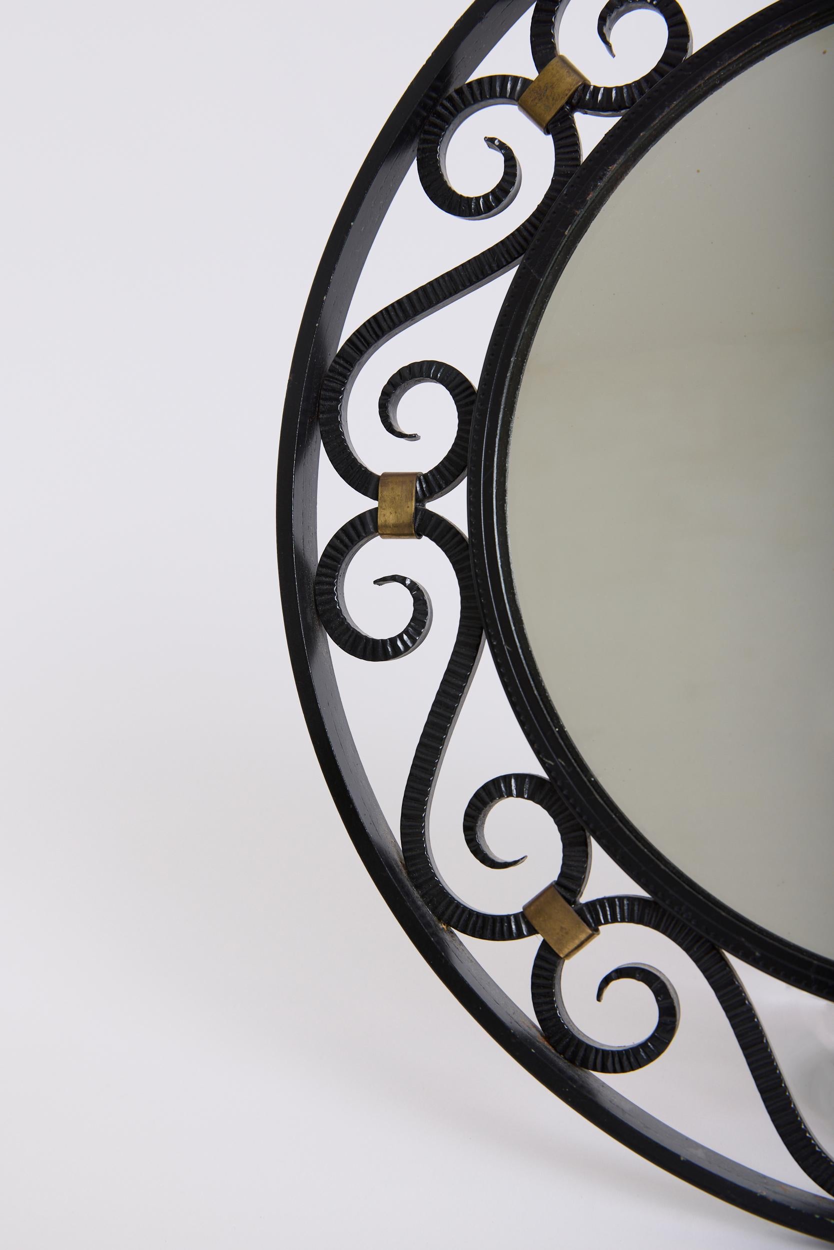 Espejo de hierro forjado y latón Moderno de mediados de siglo en venta