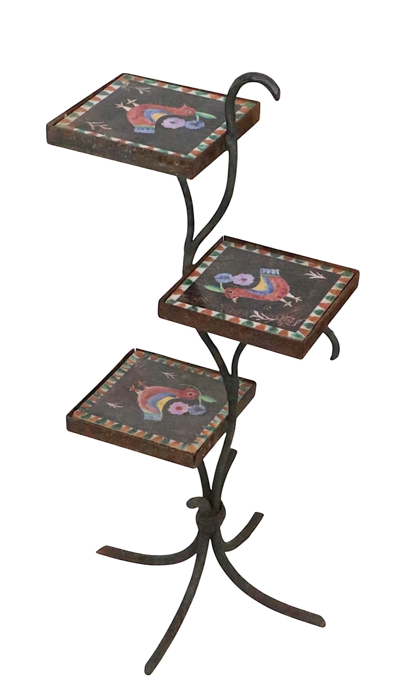 20ième siècle Stand pour plantes en fer forgé et carreaux de céramique par Industria Ceramica Salernitana en vente