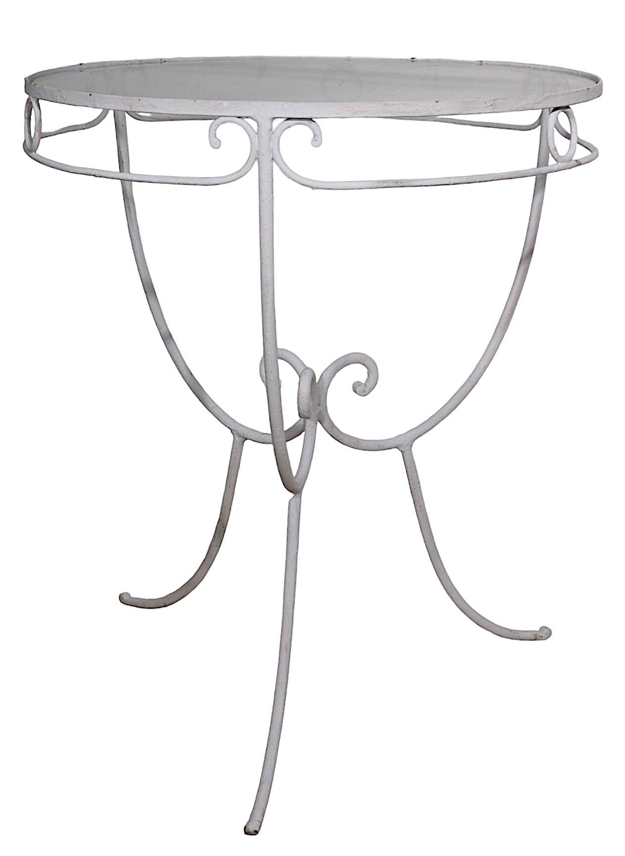 Wrought Iron and Glass Garden Patio Poolside Side Table Att. to Salterini In Good Condition In New York, NY