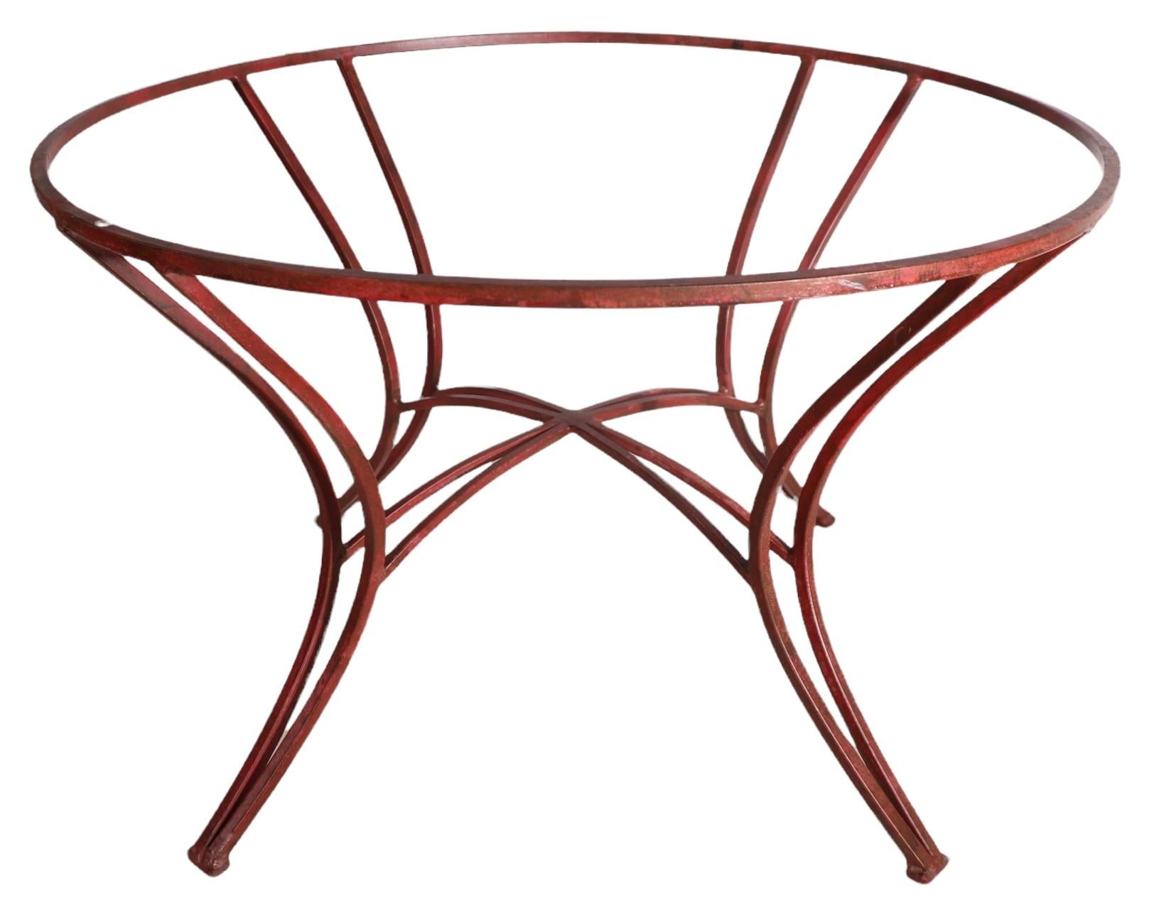 Wrought Iron and Glass Side Table Suitable for Patio, Garden or Poolside Use In Good Condition For Sale In New York, NY