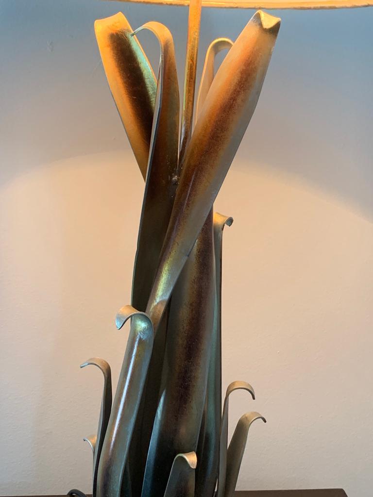 Wrought iron and gold leatherette console lamp, 1980s In Excellent Condition For Sale In Montelabbate, PU
