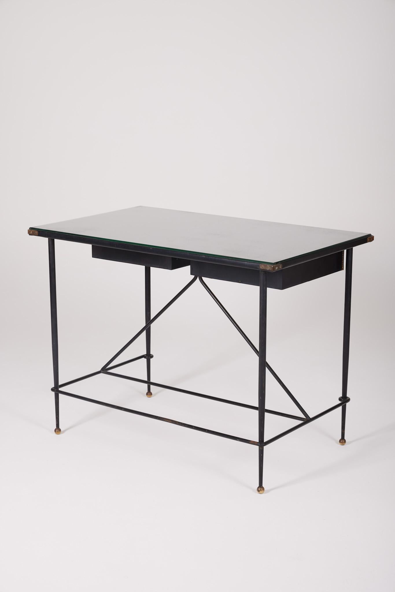 Bureau en fer forgé et cuir de Jacques Adnet 1