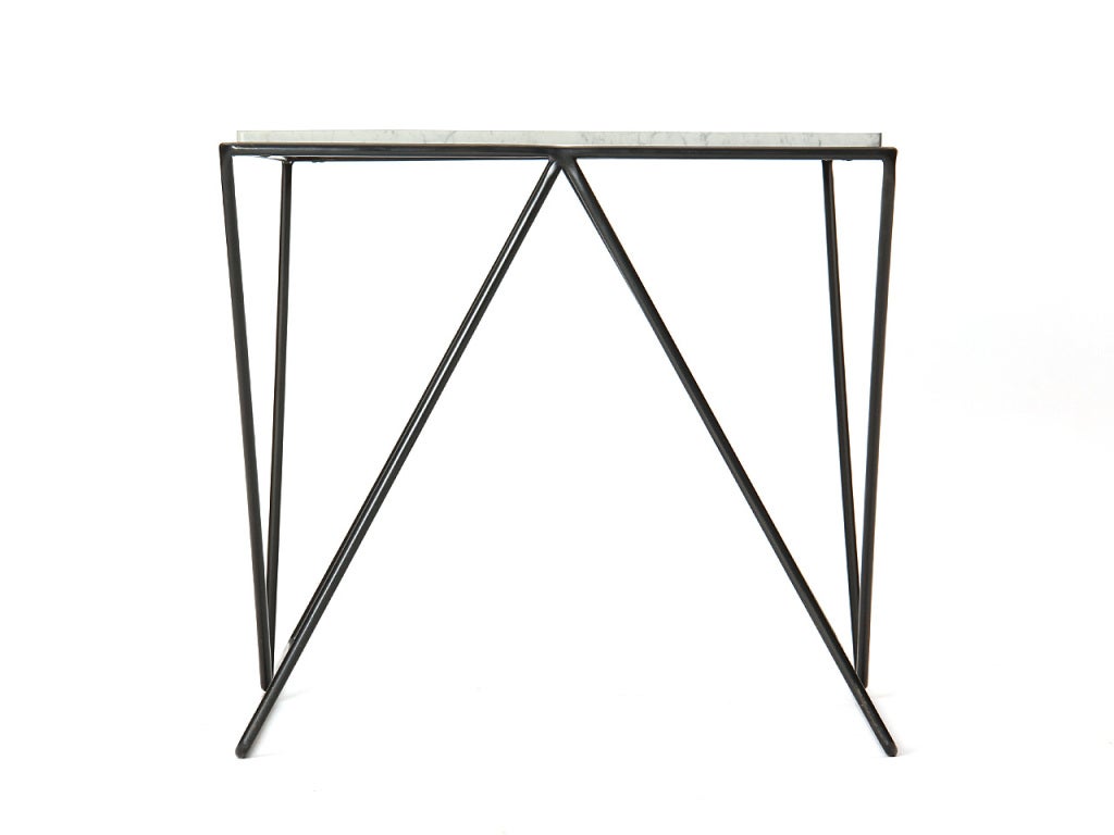 1950s Wrought Iron and Marble End Table by Darrell Landrum for Avard In Good Condition In Sagaponack, NY
