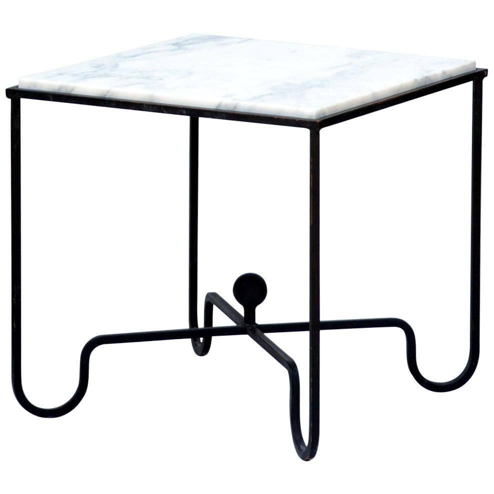 Table d'appoint "Entretoise" en fer forgé et marbre de Design Frères en vente