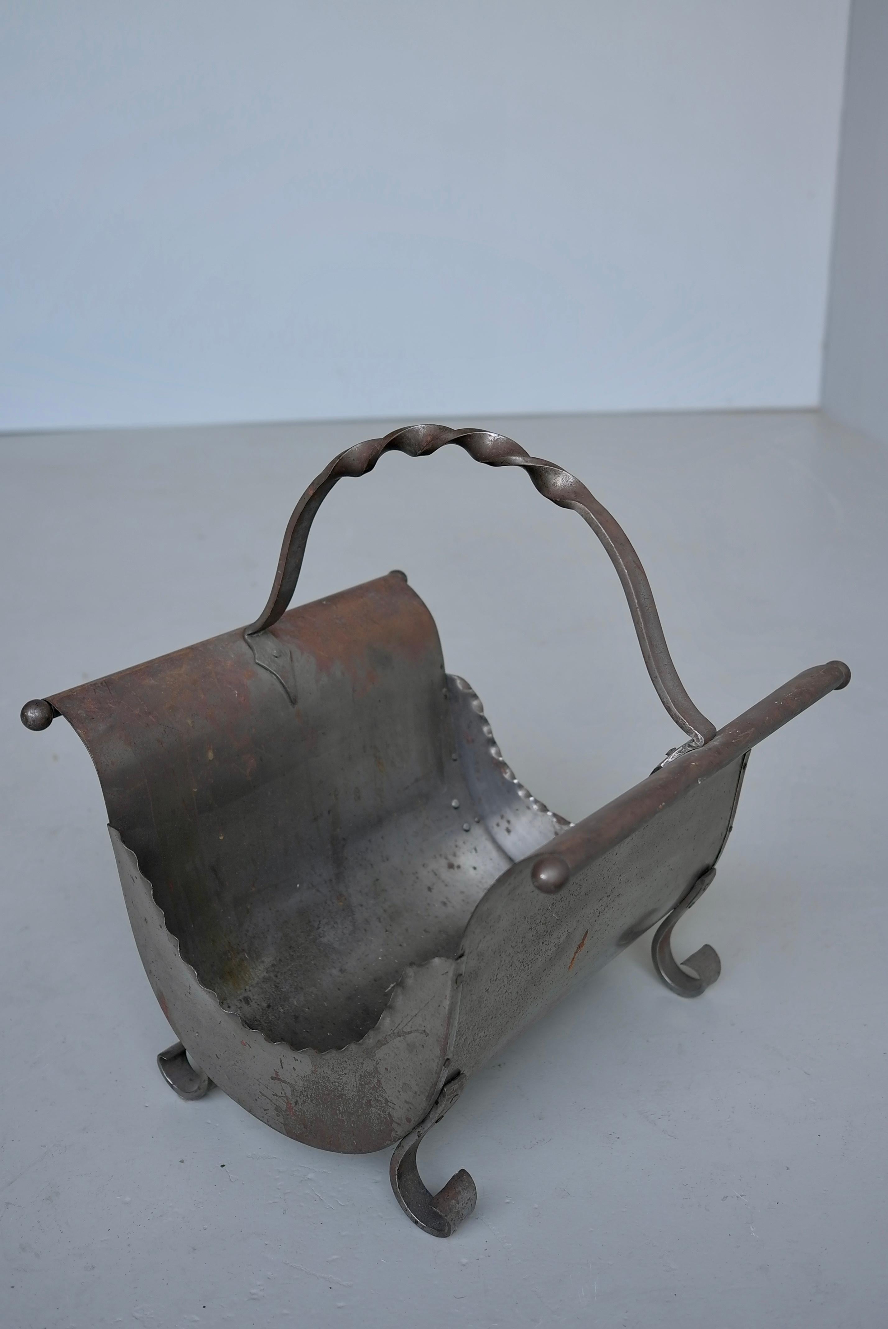 Porte-bûches Art déco, France, années 1930 en vente 4