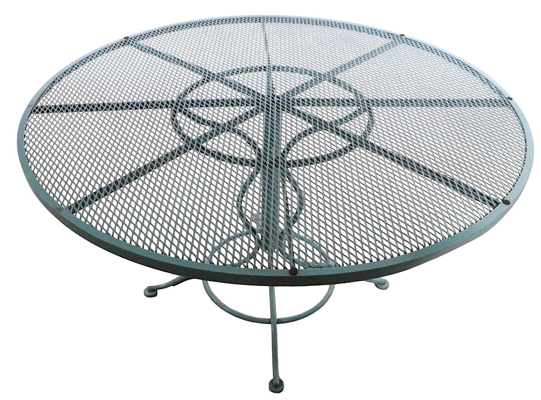 Wrought Iron and Metal Mesh Garden Patio Sculptura Dining Table by Woodard  For Sale 3