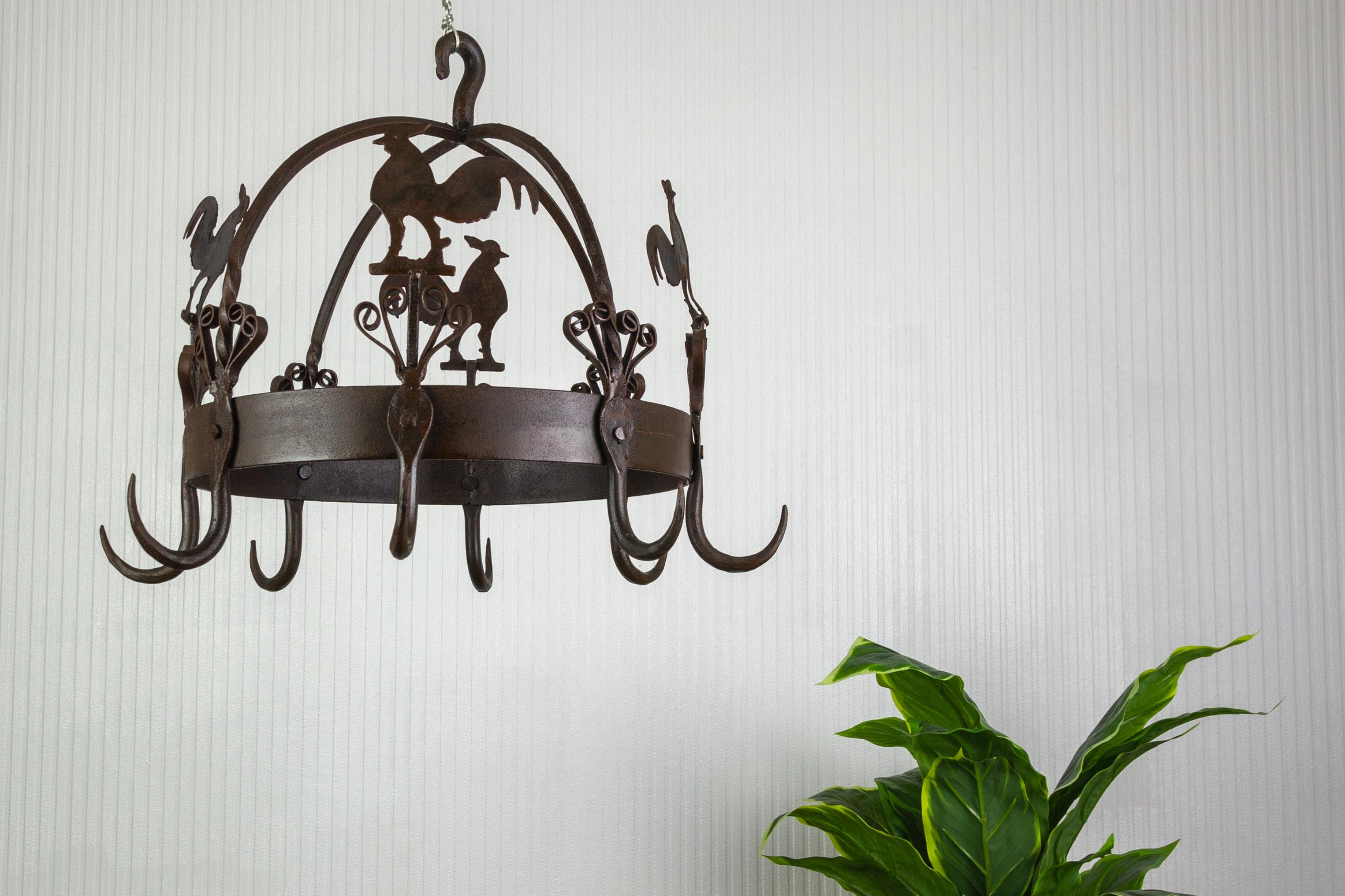Wrought Iron and Metal Rooster Hanging Pot Rack In Good Condition For Sale In Barntrup, DE