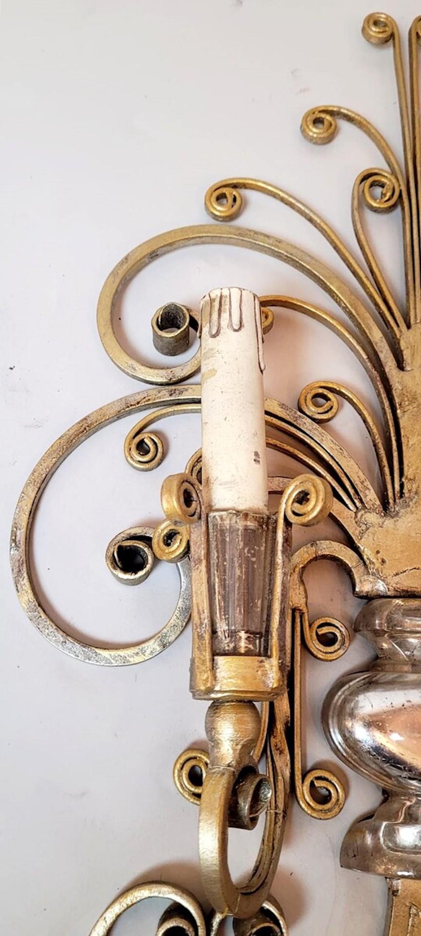 Lampada da parete in ferro battuto e argento - Maison Baguès in vendita 2