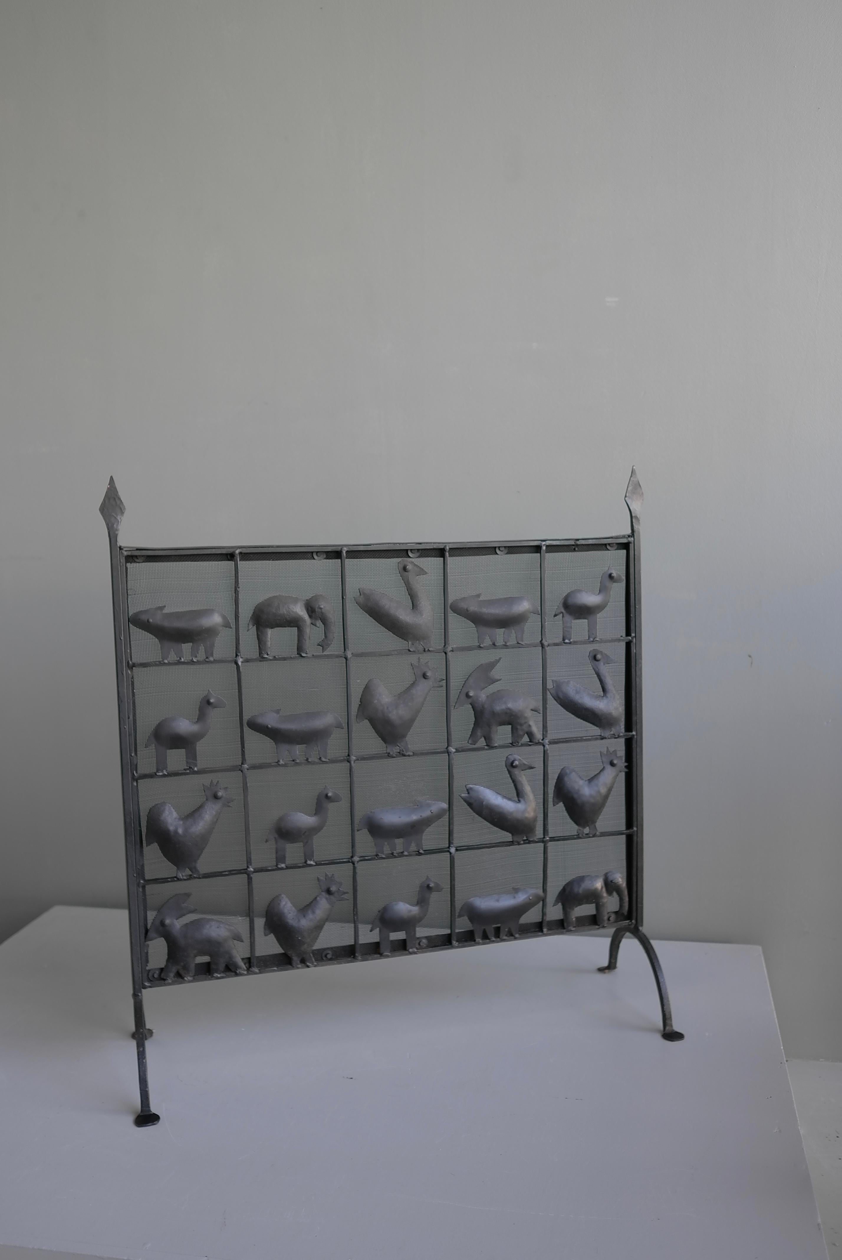 Mid-Century Modern Wrought Iron Animal Fire Screen by Atelier Marolles, France, 1950's For Sale