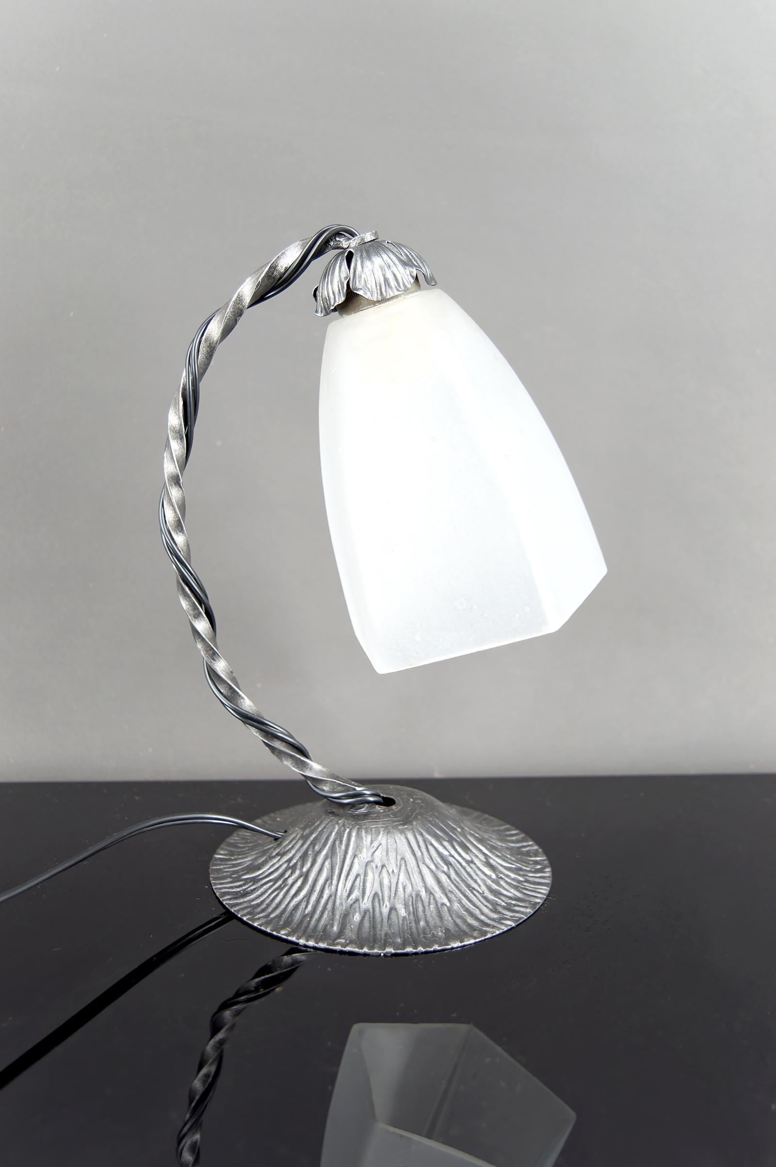 Wrought Iron Art Deco Lamp, France, Circa 1930 For Sale 1